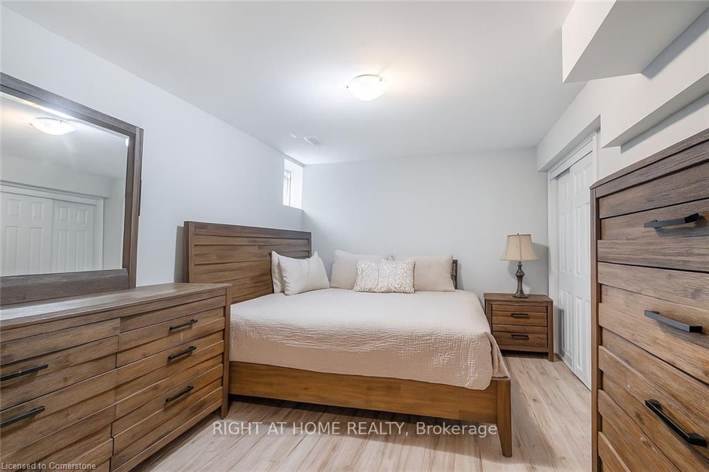 Photo 37 of 1262 Upper Paradise Road, Hamilton, Carpenter — HOMEH