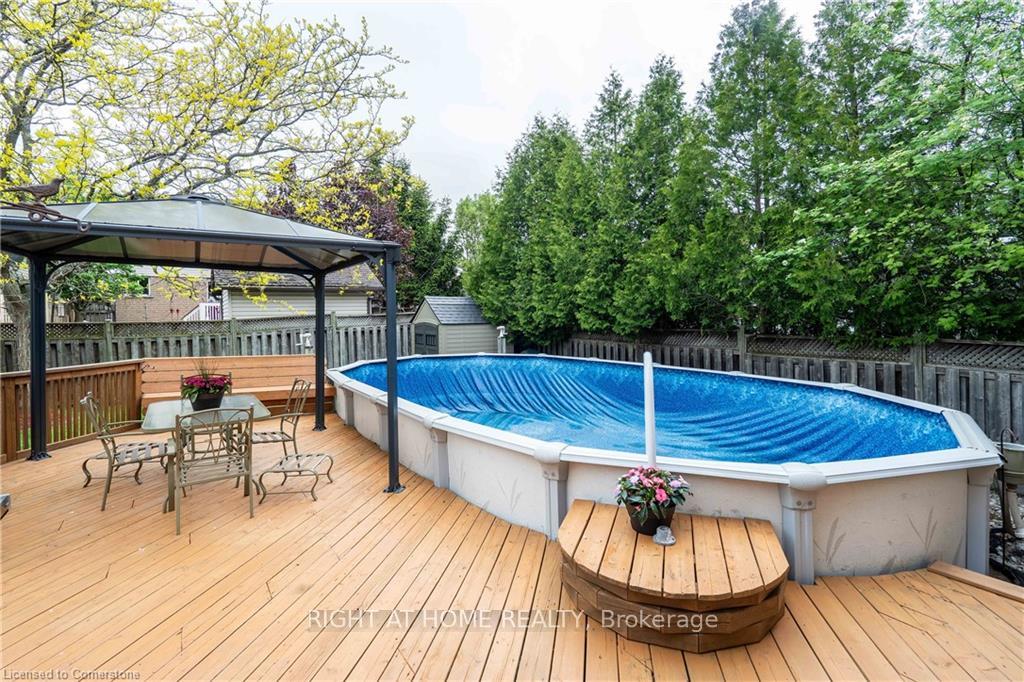 Photo 45 of 1262 Upper Paradise Road, Hamilton, Carpenter — HOMEH