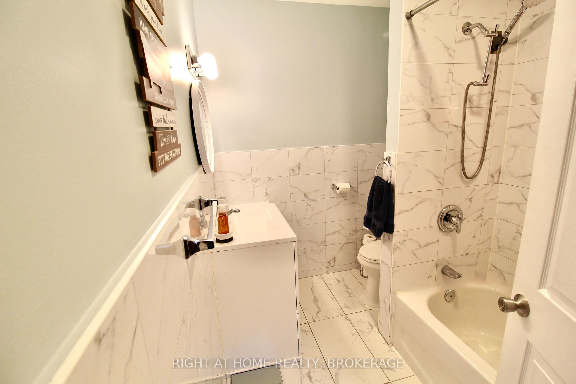 Photo 11 of 94 Canada Street, Hamilton, Kirkendall — HOMEH