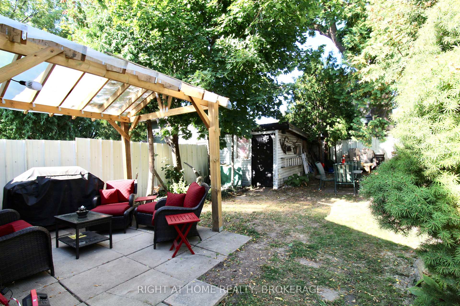 Photo 20 of 94 Canada Street, Hamilton, Kirkendall — HOMEH