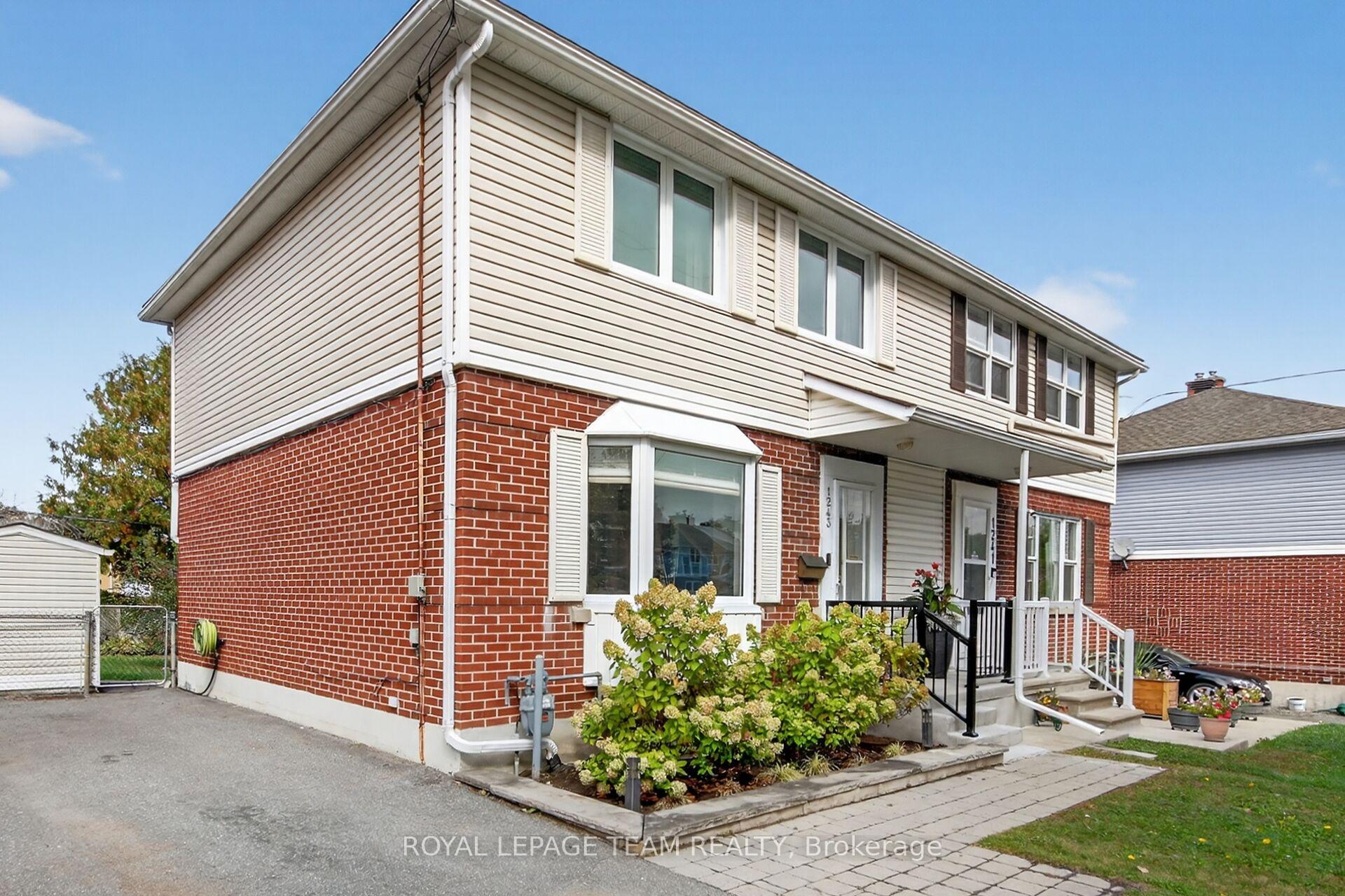 Photo 2 of 1243 Kingston Avenue, Ottawa, Carlington — HOMEH
