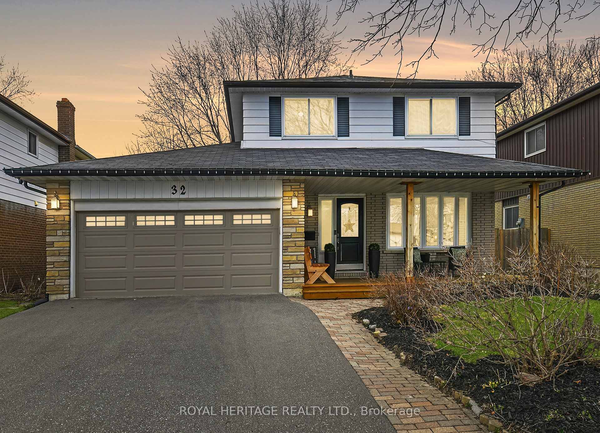 Photo 1 of 32 Hillier Street, Clarington, Bowmanville — HOMEH