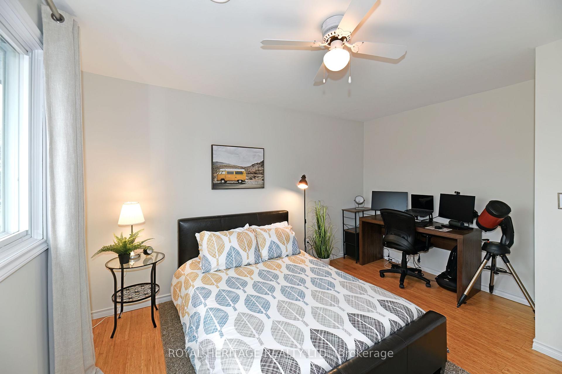 Photo 17 of 32 Hillier Street, Clarington, Bowmanville — HOMEH