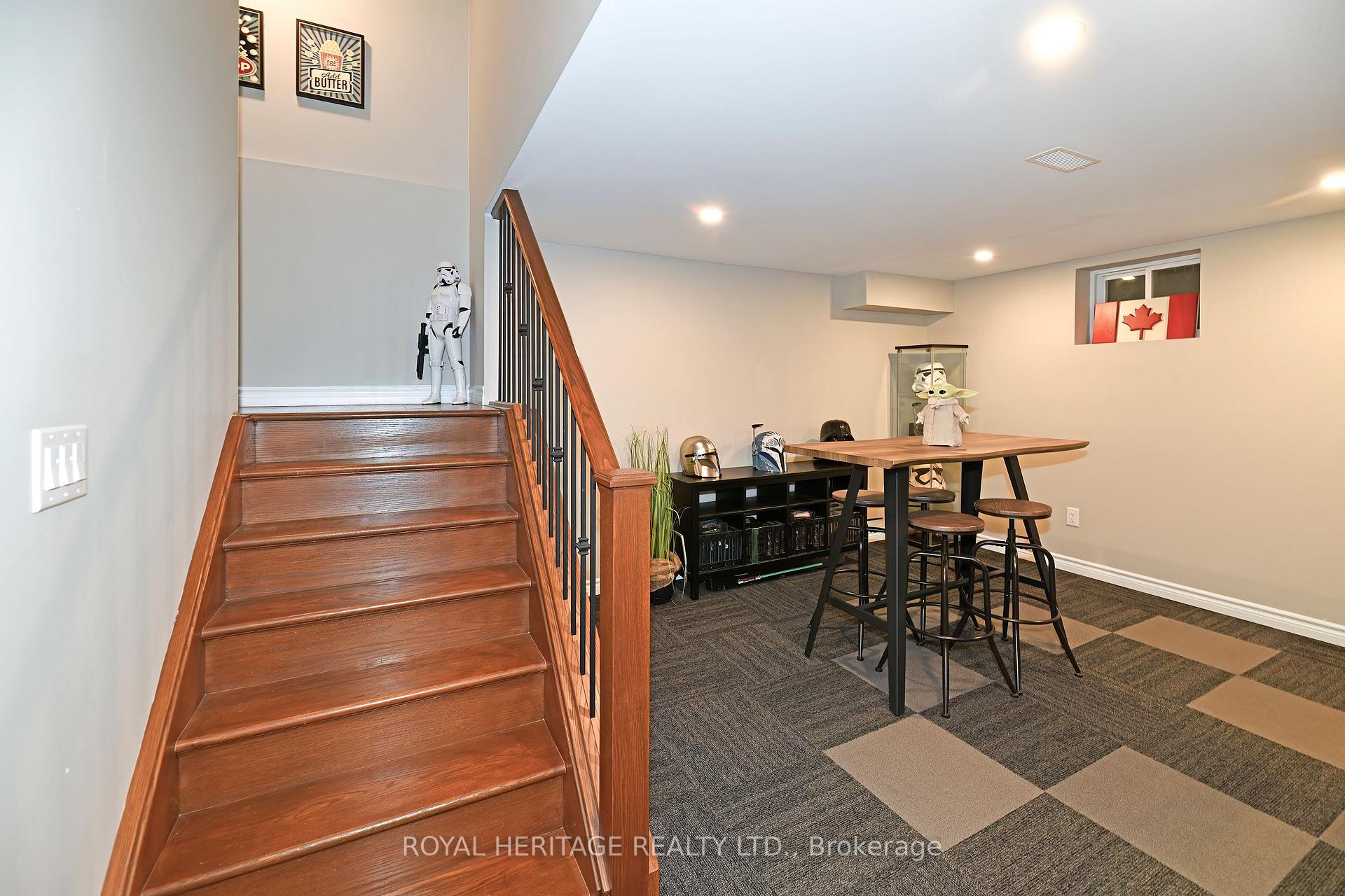 Photo 22 of 32 Hillier Street, Clarington, Bowmanville — HOMEH