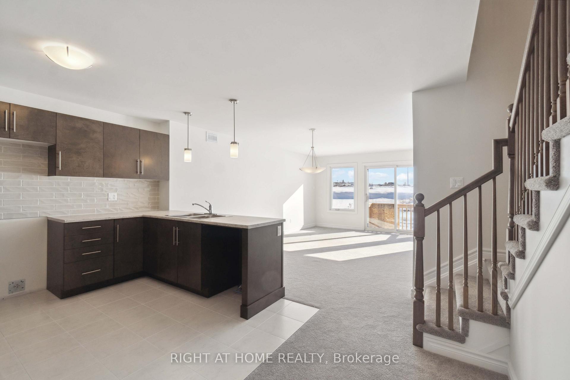 Photo 45 of 56 Griffith Way, Carleton Place — HOMEH