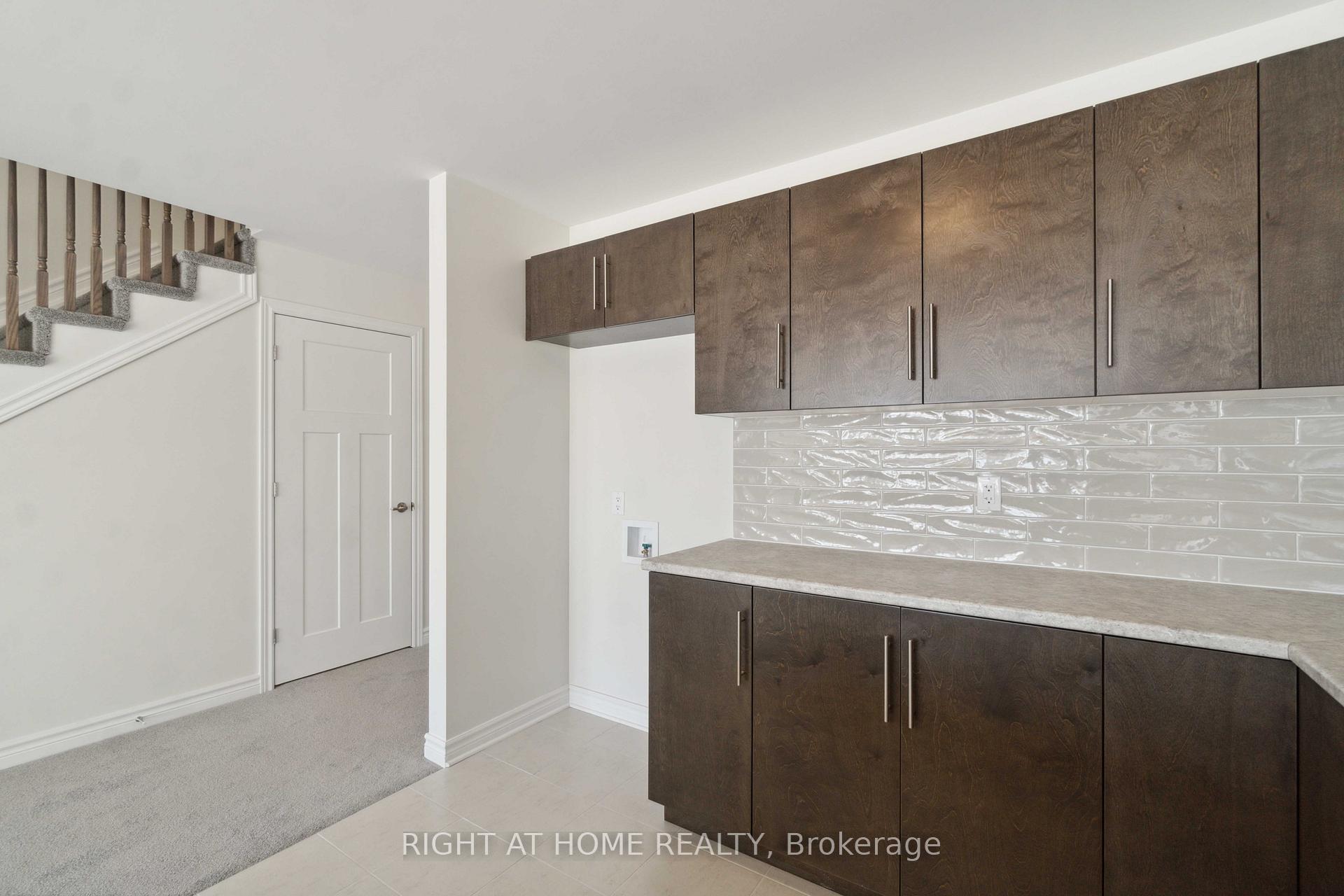 Photo 48 of 56 Griffith Way, Carleton Place — HOMEH