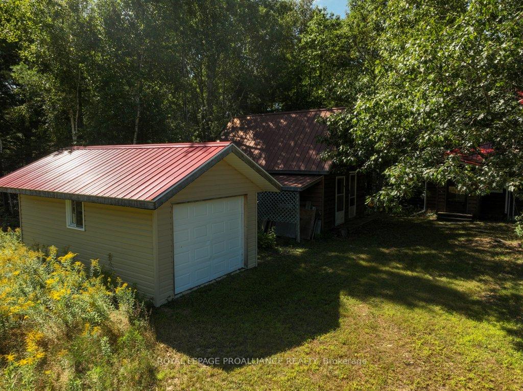 Photo 3 of 1141C Grindstone Lake Road, Frontenac, Frontenac North — HOMEH