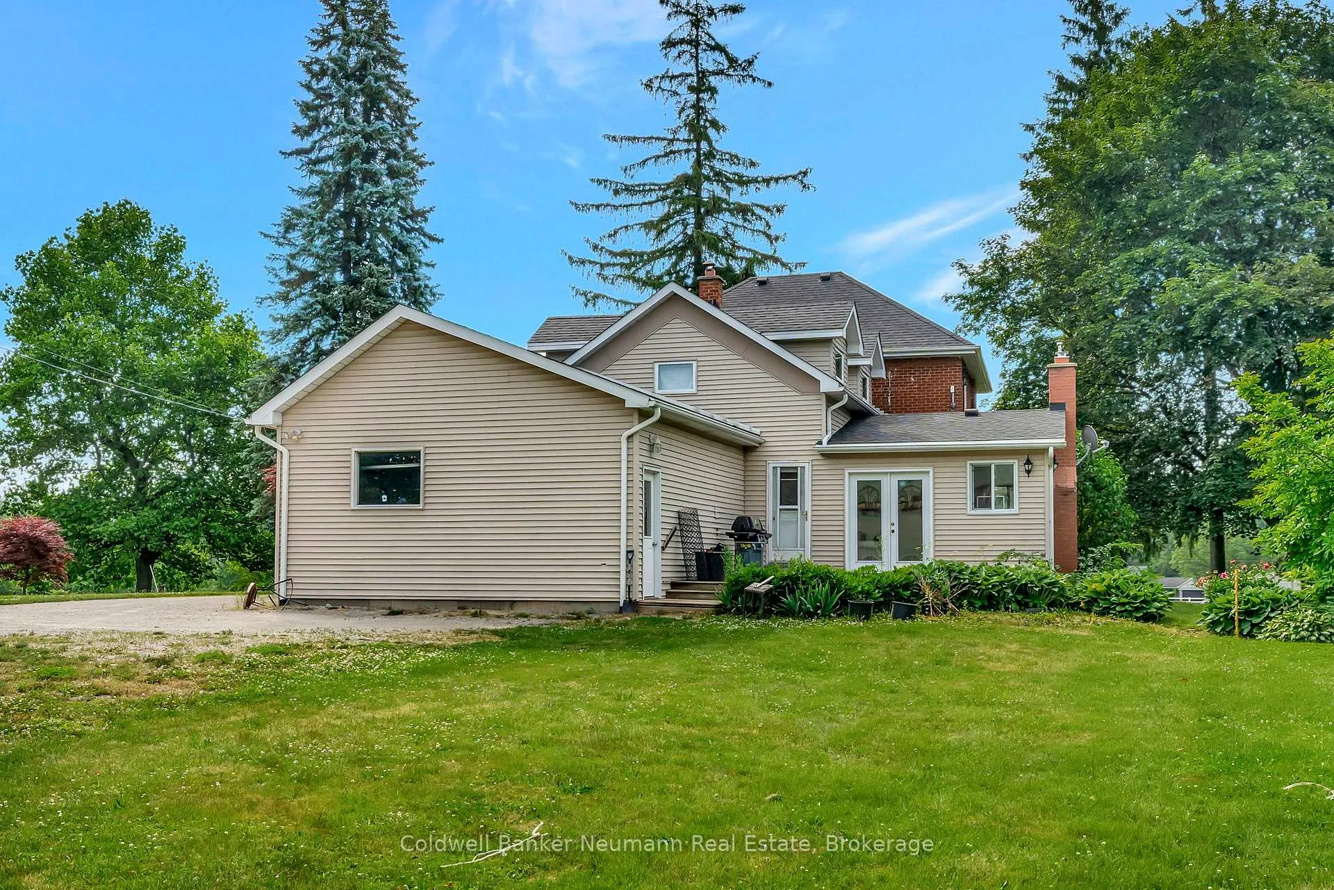 Photo 18 of 573 Parkside Drive, Hamilton, Rural Flamborough — HOMEH
