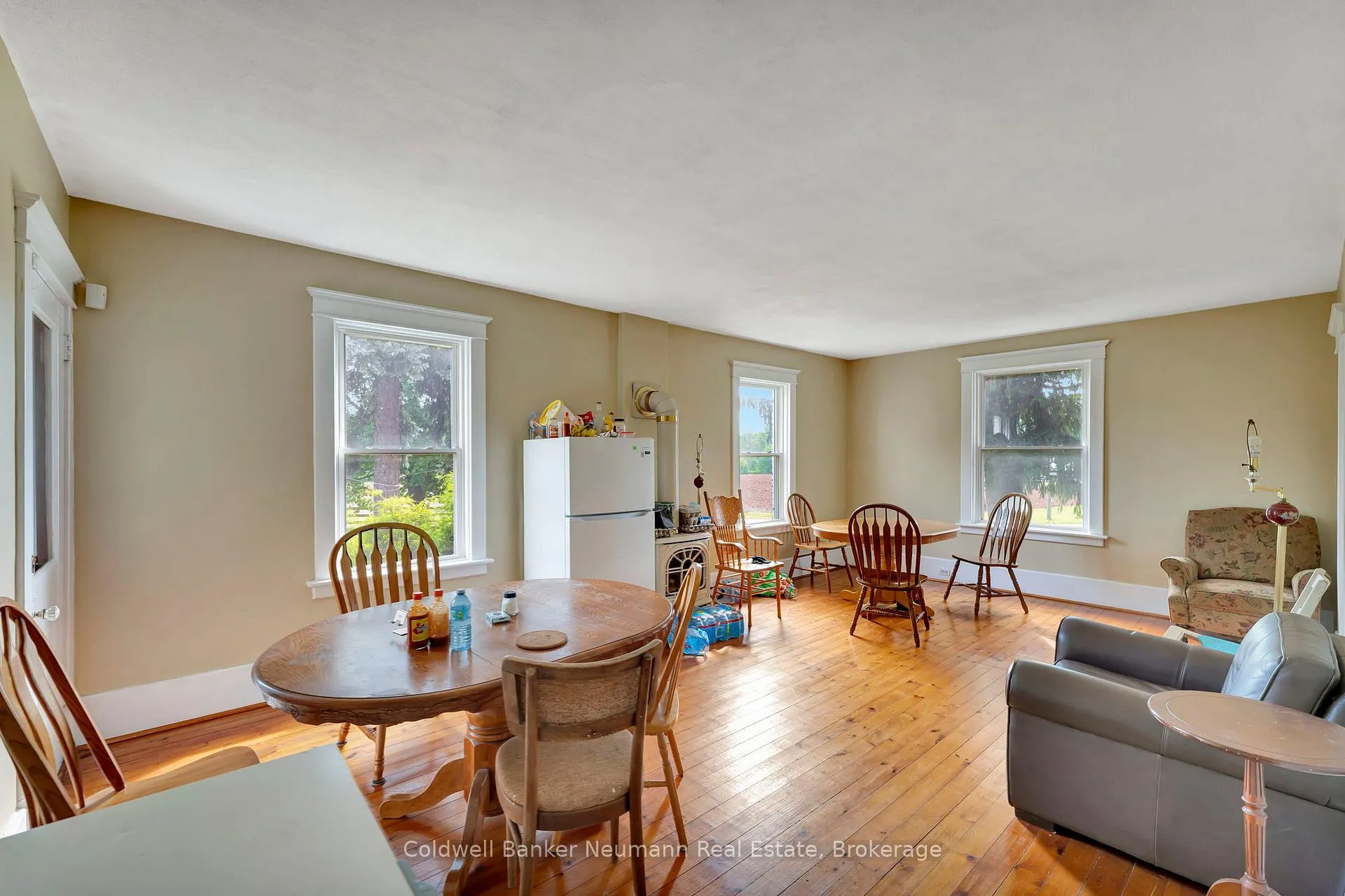 Photo 26 of 573 Parkside Drive, Hamilton, Rural Flamborough — HOMEH