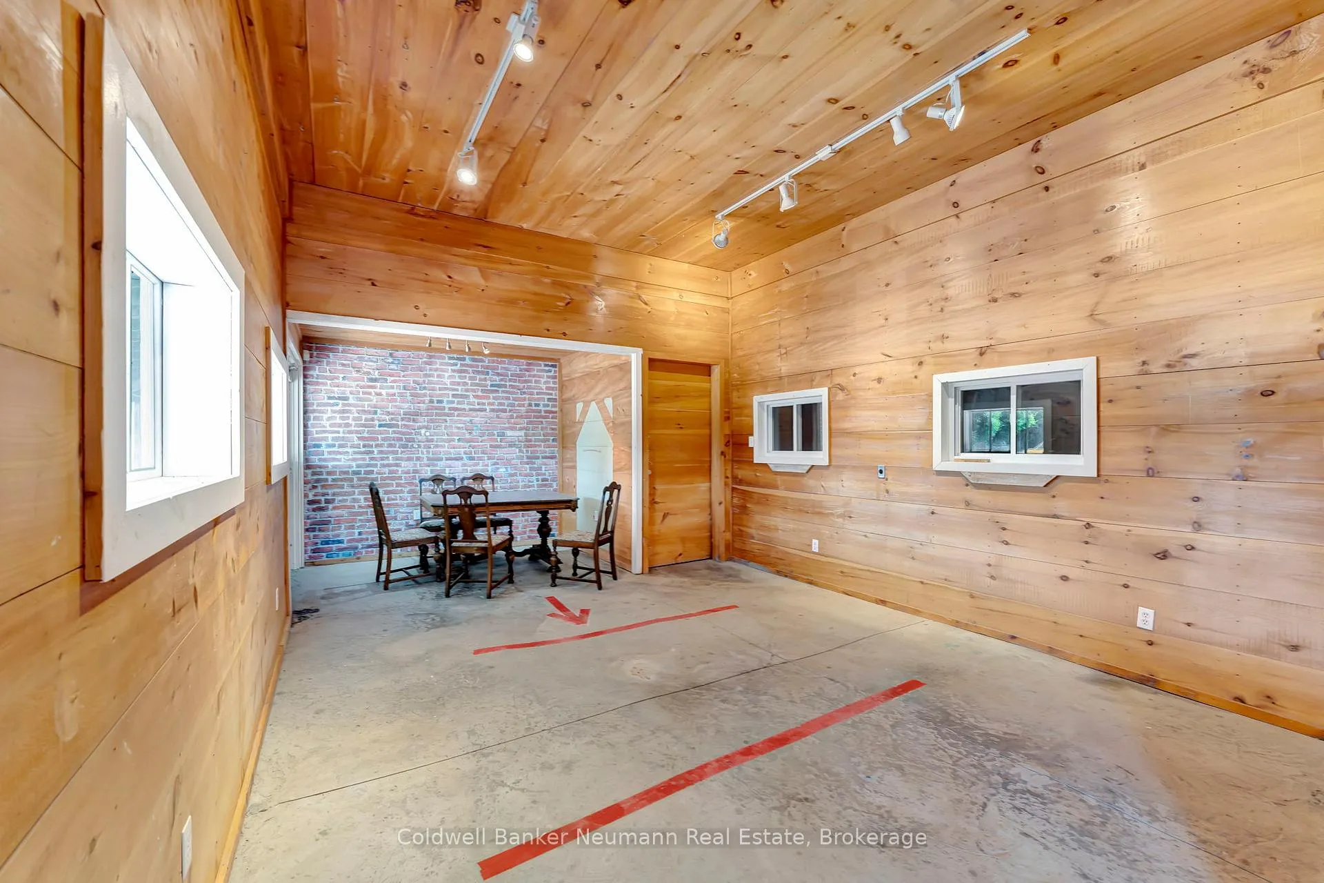 Photo 29 of 573 Parkside Drive, Hamilton, Rural Flamborough — HOMEH