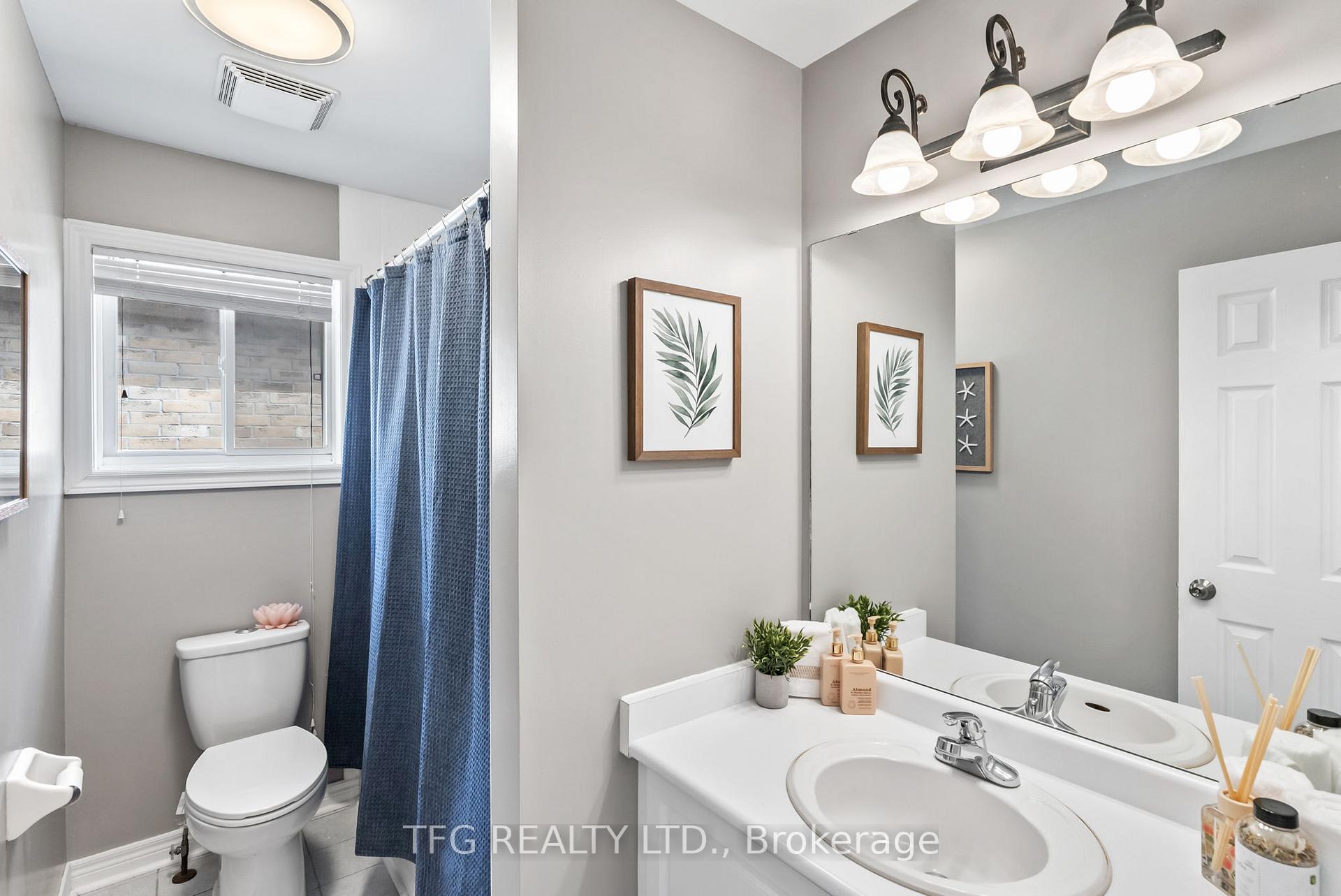 Photo 15 of 28 Eastfield Crescent, Clarington, Courtice — HOMEH