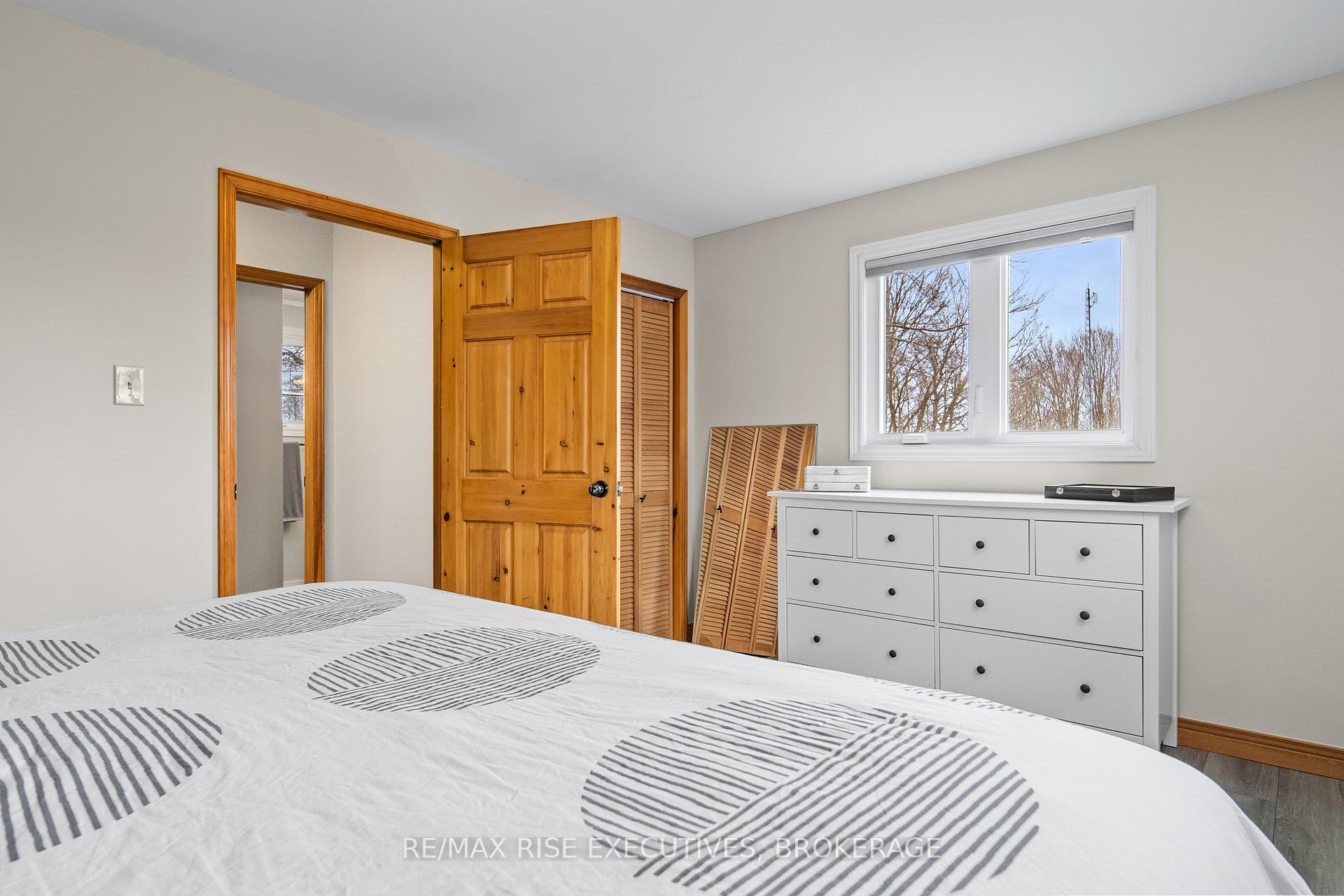 Photo 16 of 2039 Washburn Road, Frontenac, Frontenac South — HOMEH