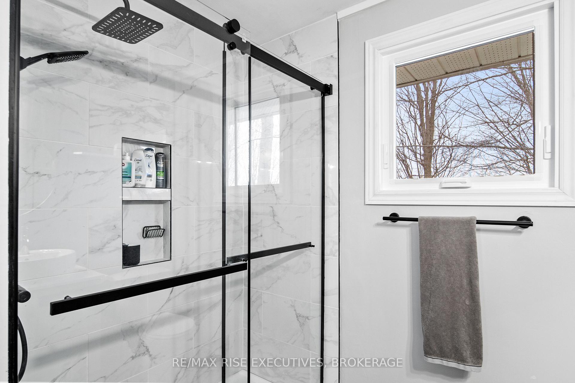 Photo 18 of 2039 Washburn Road, Frontenac, Frontenac South — HOMEH