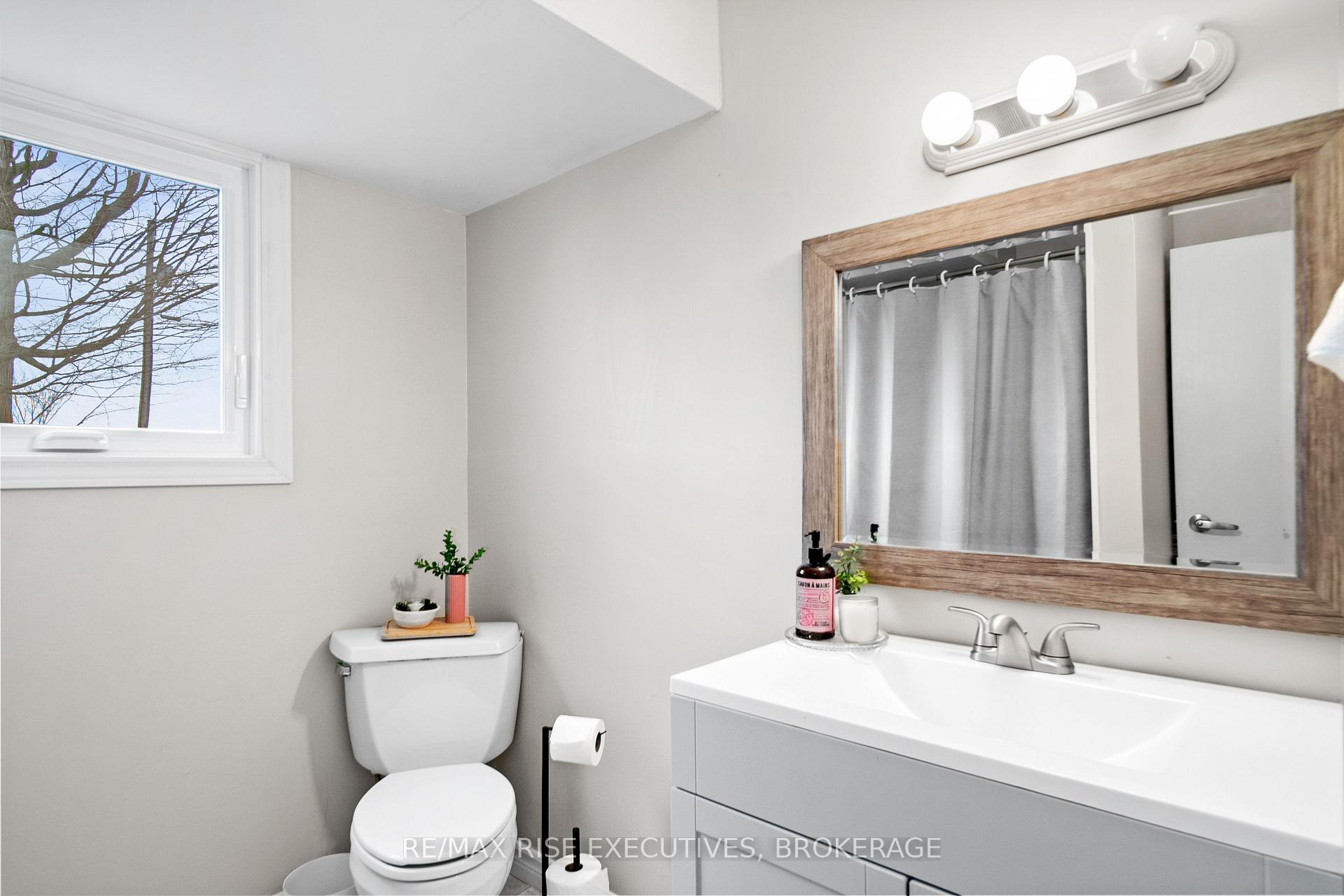 Photo 26 of 2039 Washburn Road, Frontenac, Frontenac South — HOMEH