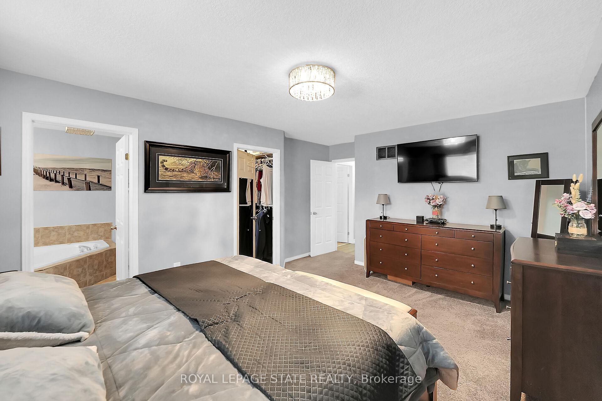 Photo 18 of 171 Gatestone Drive, Hamilton, Stoney Creek Mountain — HOMEH