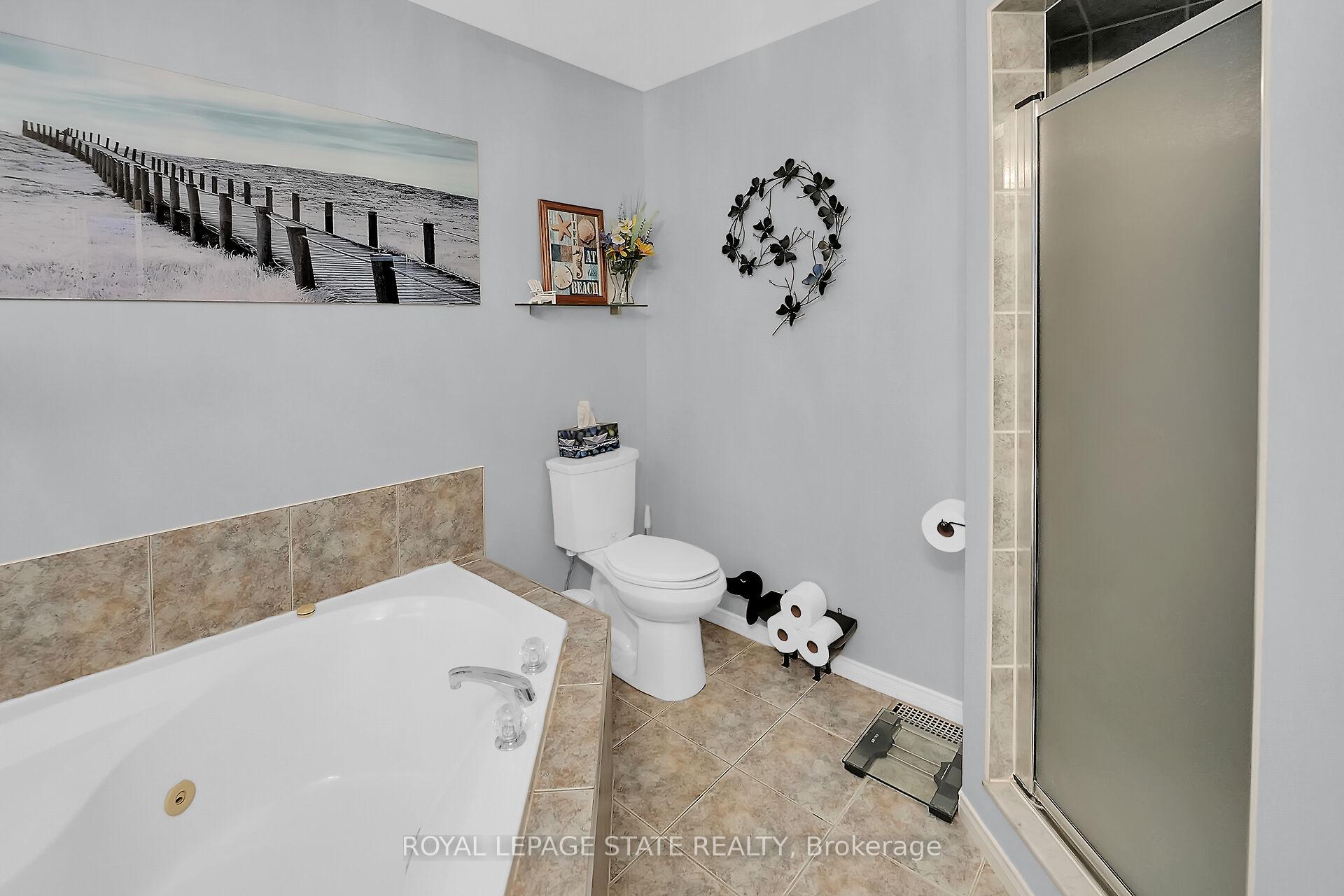 Photo 21 of 171 Gatestone Drive, Hamilton, Stoney Creek Mountain — HOMEH
