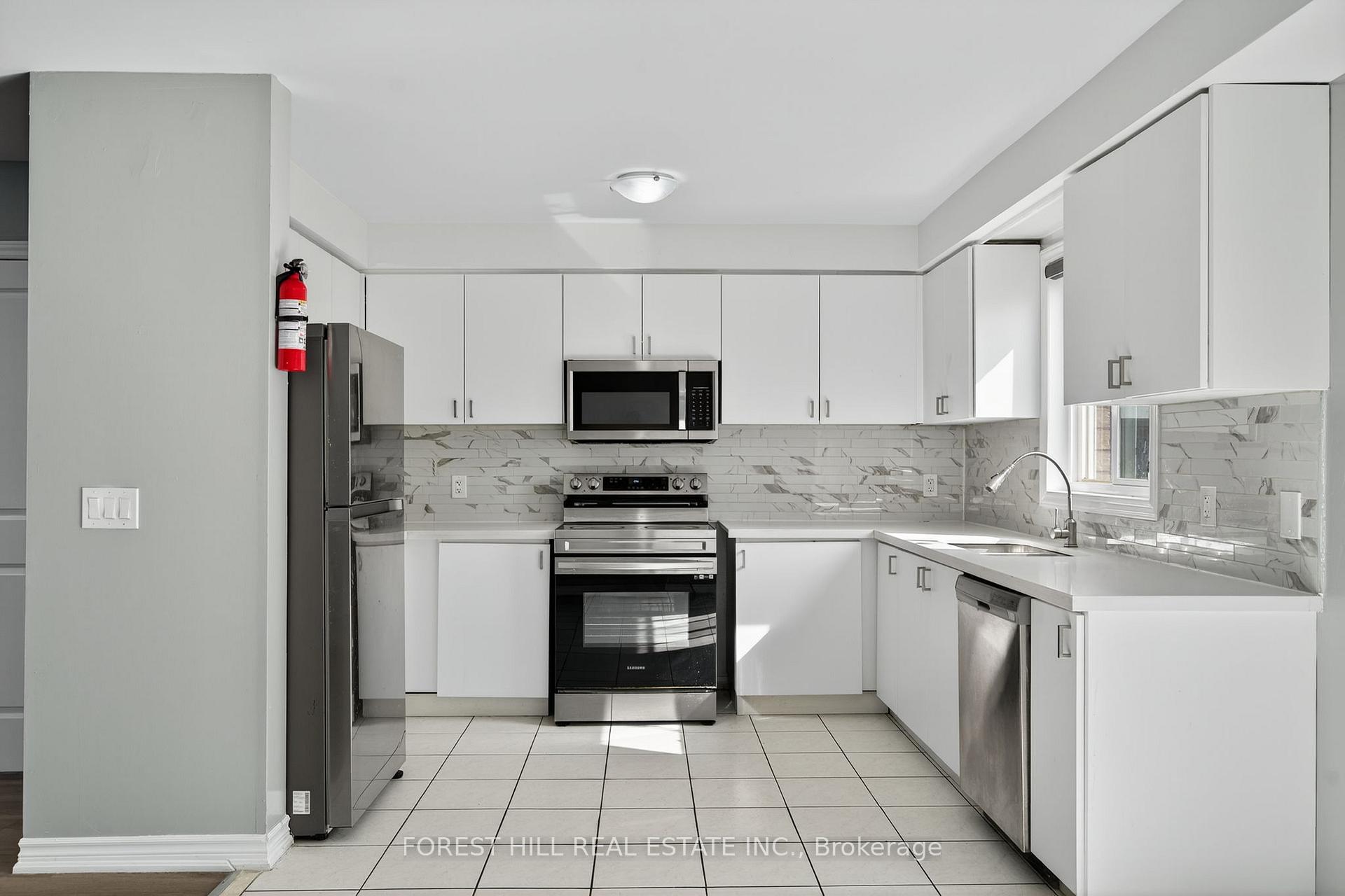 Photo 11 of 19 Rednor Drive, Brampton, Bram East — HOMEH