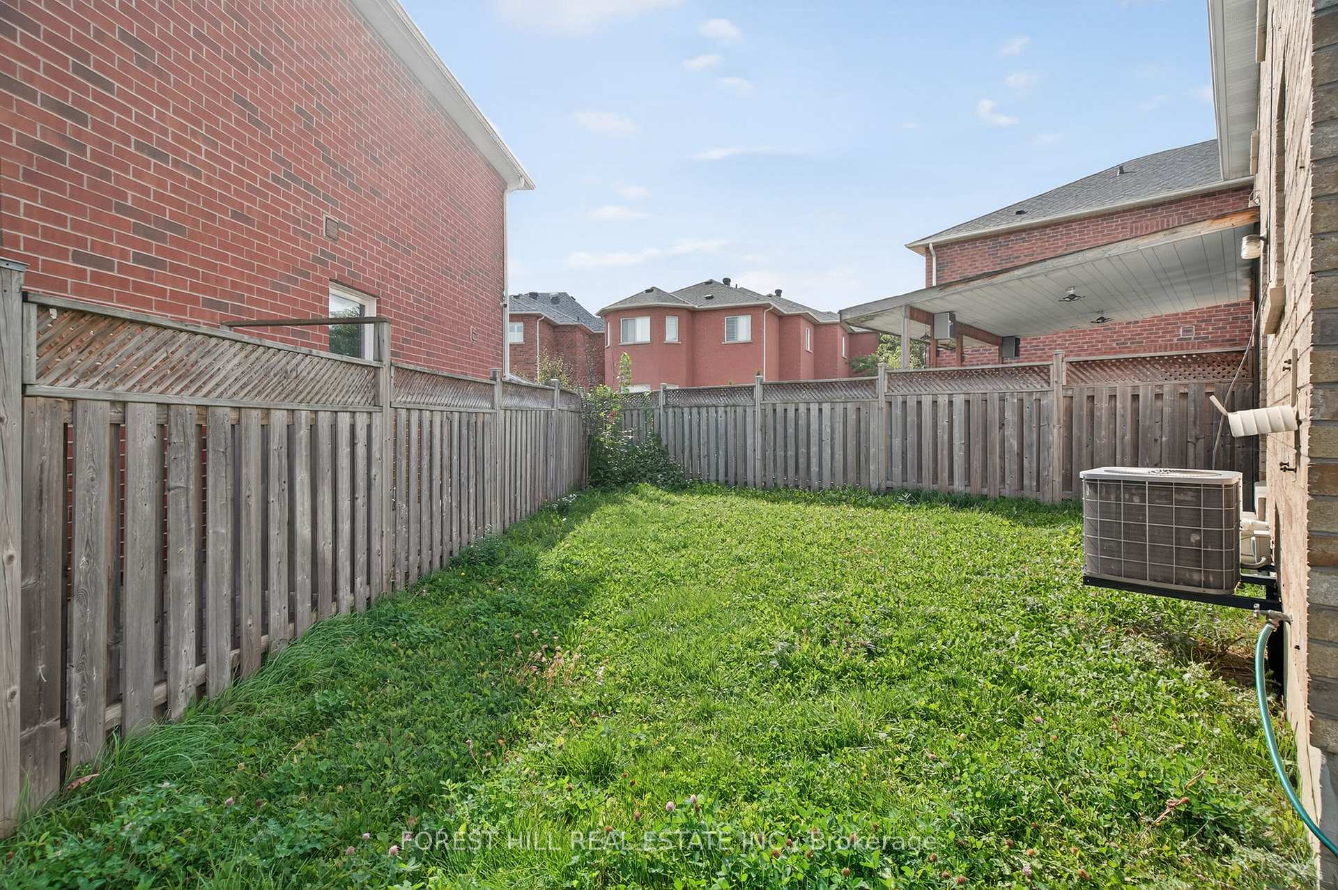 Photo 25 of 19 Rednor Drive, Brampton, Bram East — HOMEH