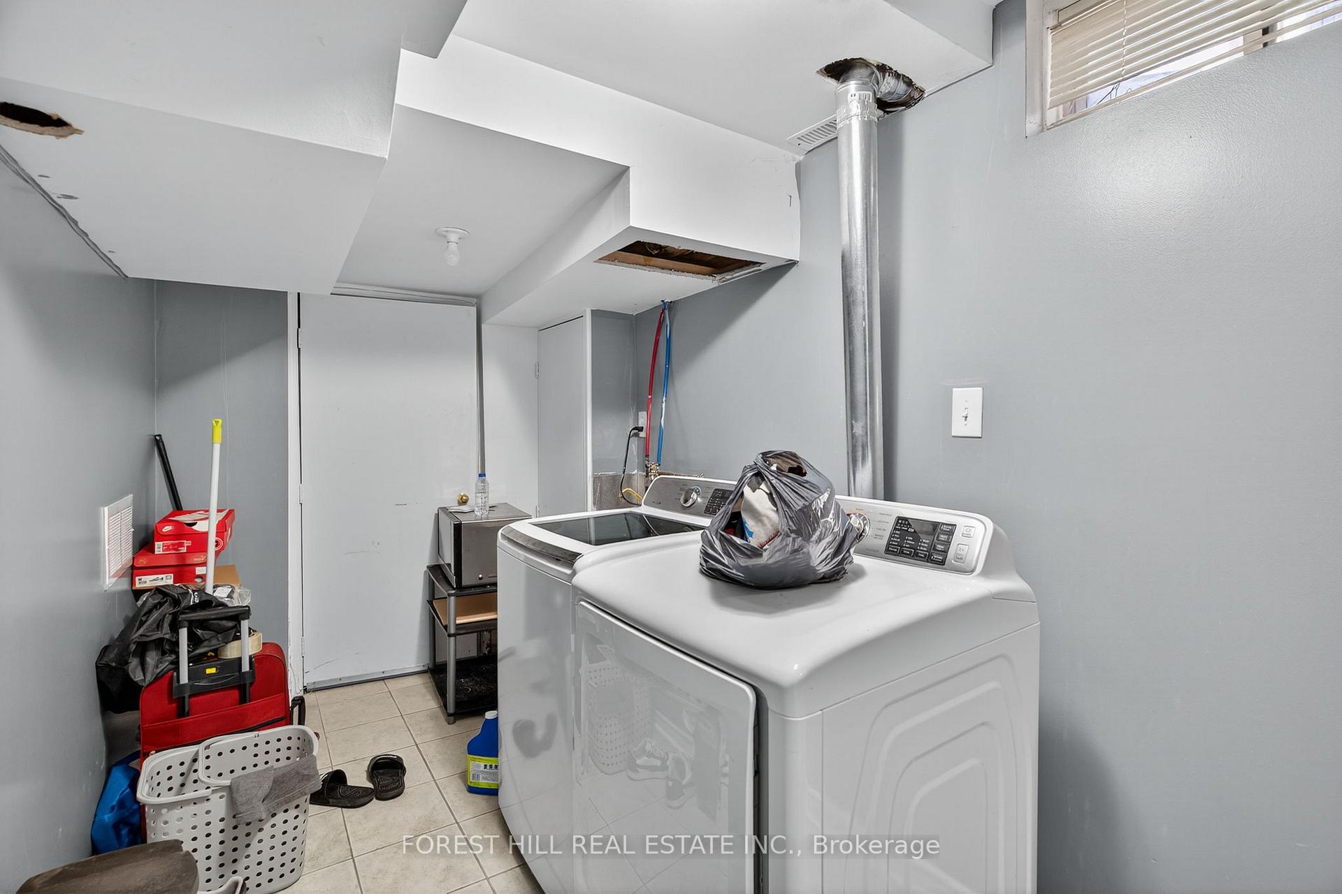 Photo 29 of 19 Rednor Drive, Brampton, Bram East — HOMEH