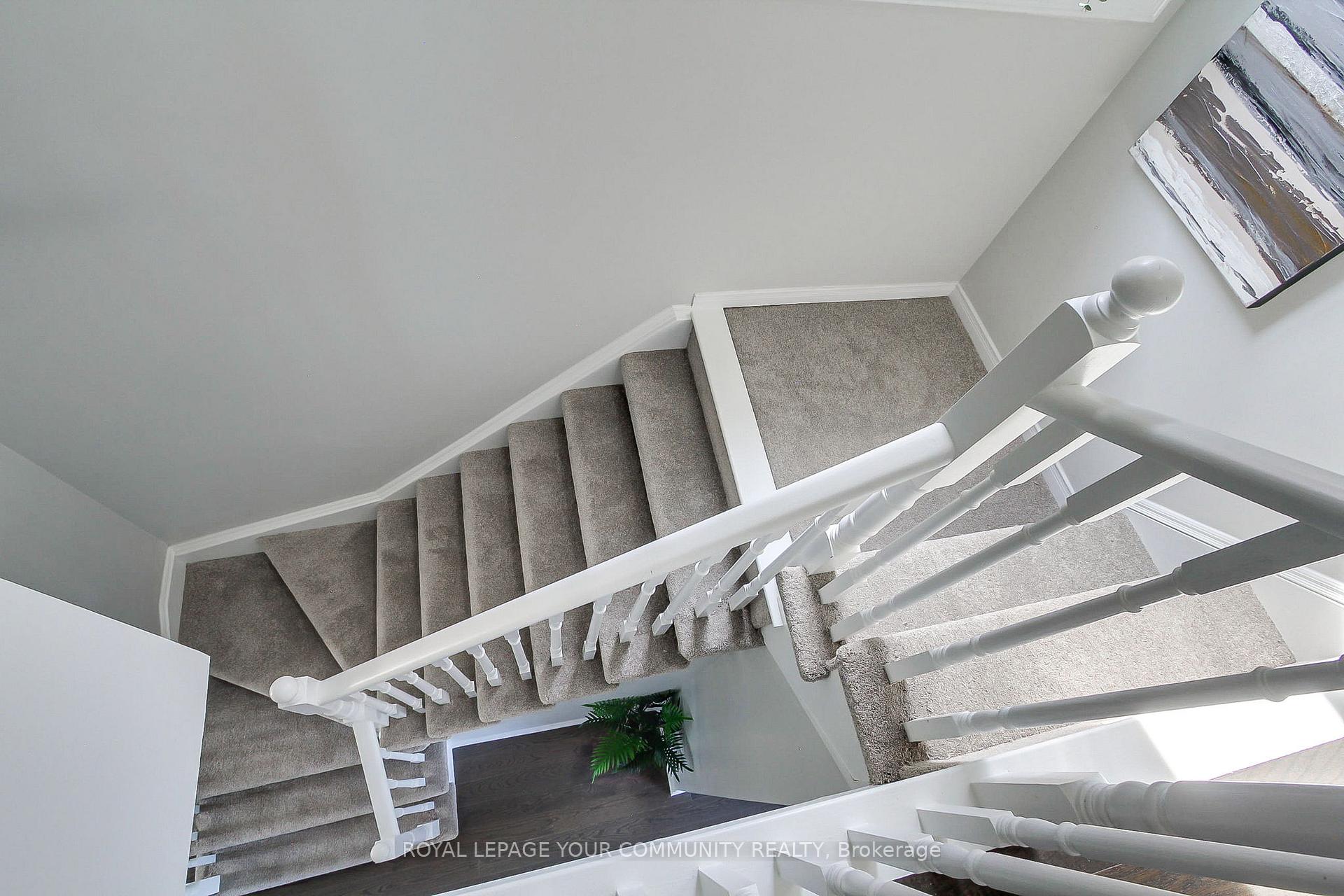 Photo 20 of 34 Pennyroyal Crescent, Brampton, Bramalea North Industrial — HOMEH