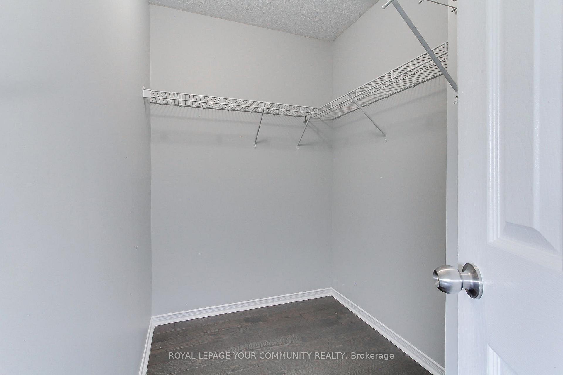 Photo 26 of 34 Pennyroyal Crescent, Brampton, Bramalea North Industrial — HOMEH