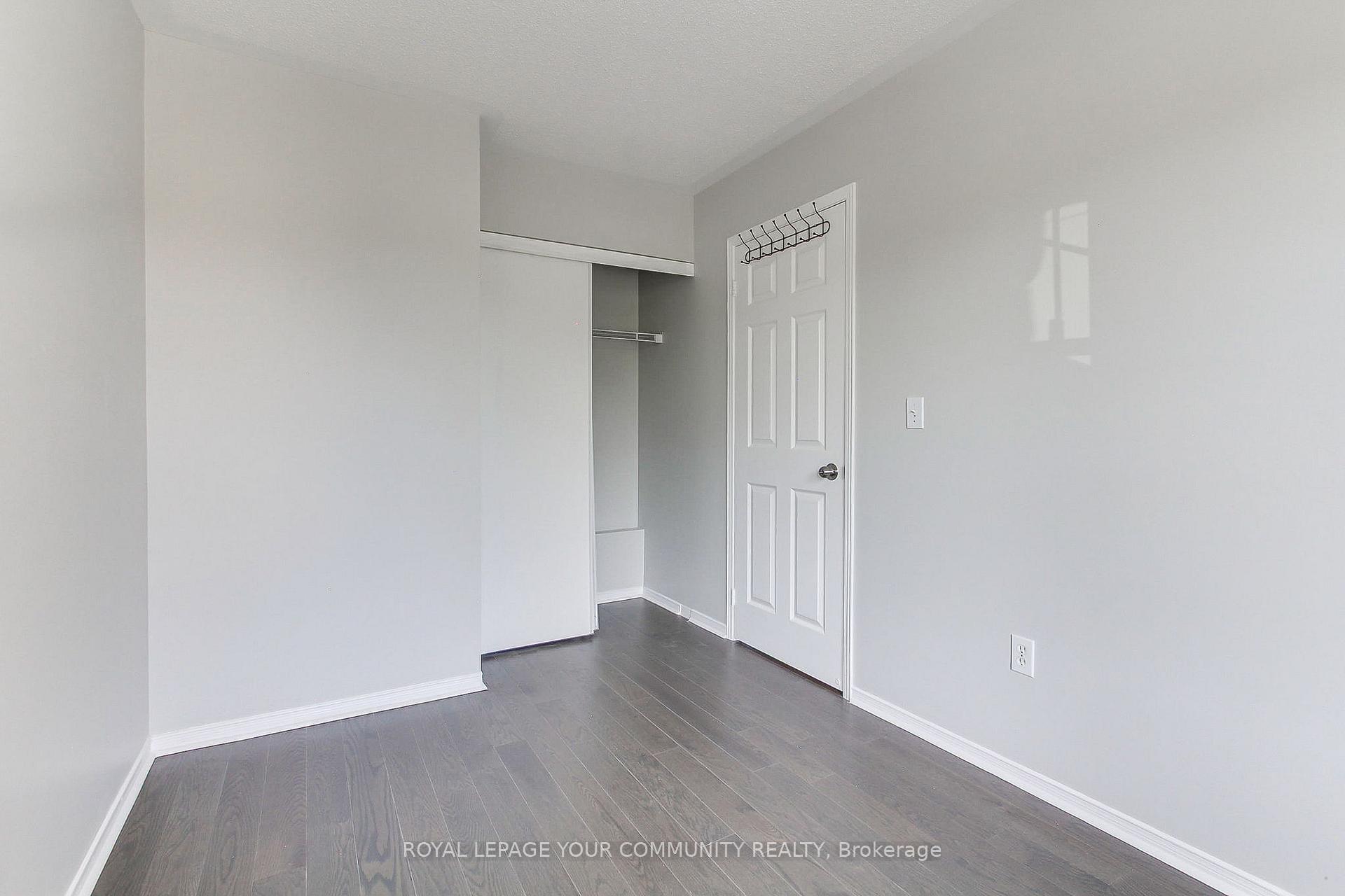 Photo 29 of 34 Pennyroyal Crescent, Brampton, Bramalea North Industrial — HOMEH