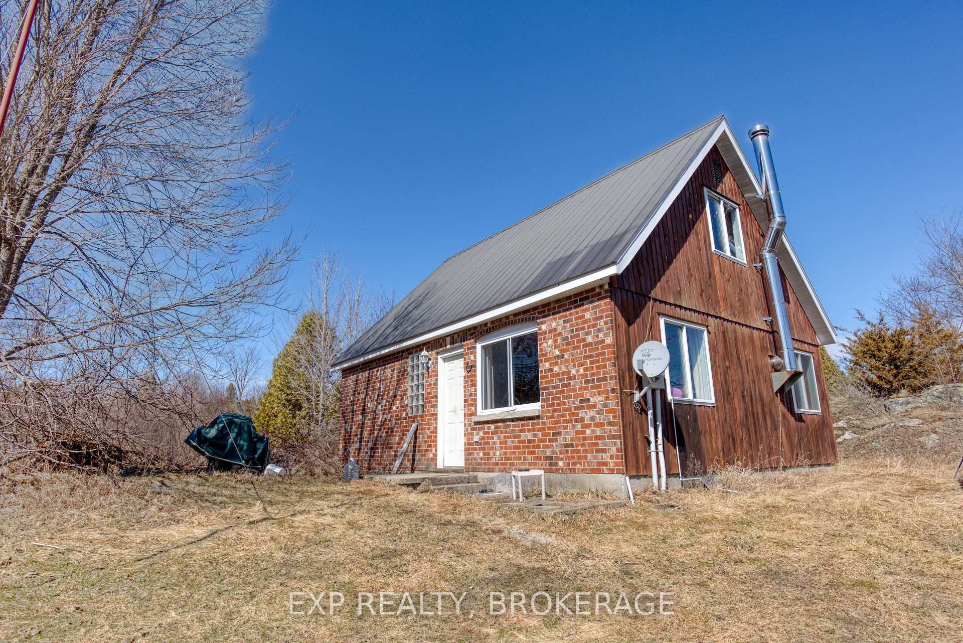 Photo 1 of 1114 McLean Road, Frontenac, Frontenac Centre — HOMEH