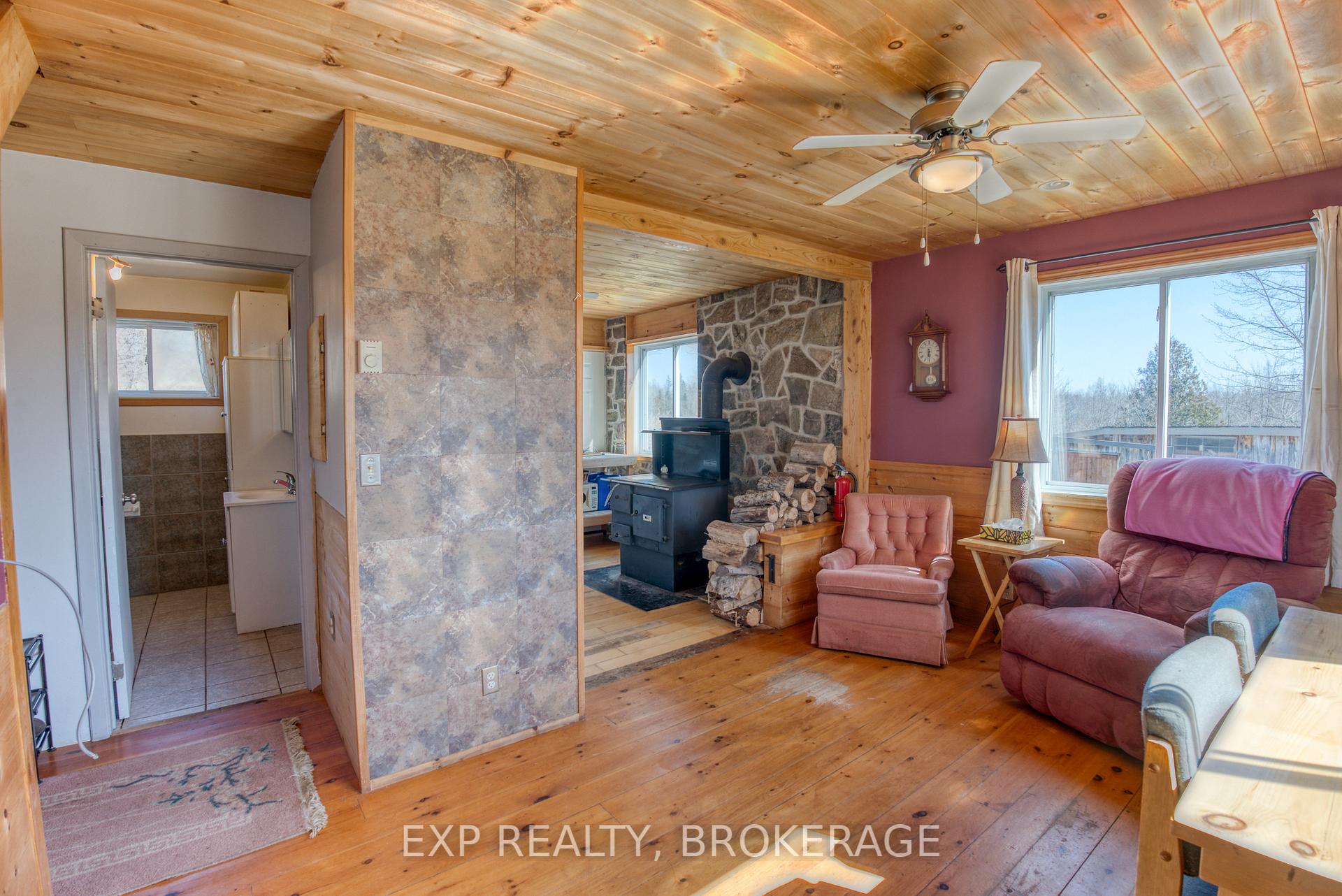 Photo 5 of 1114 McLean Road, Frontenac, Frontenac Centre — HOMEH