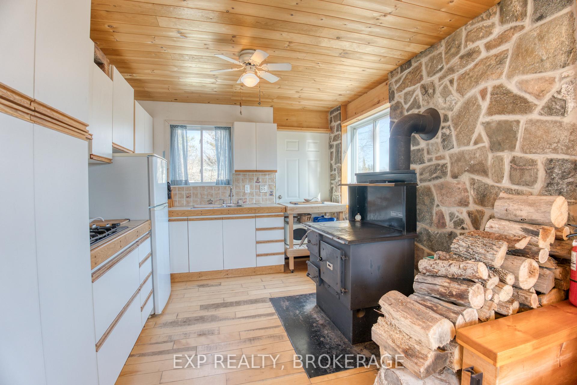 Photo 6 of 1114 McLean Road, Frontenac, Frontenac Centre — HOMEH