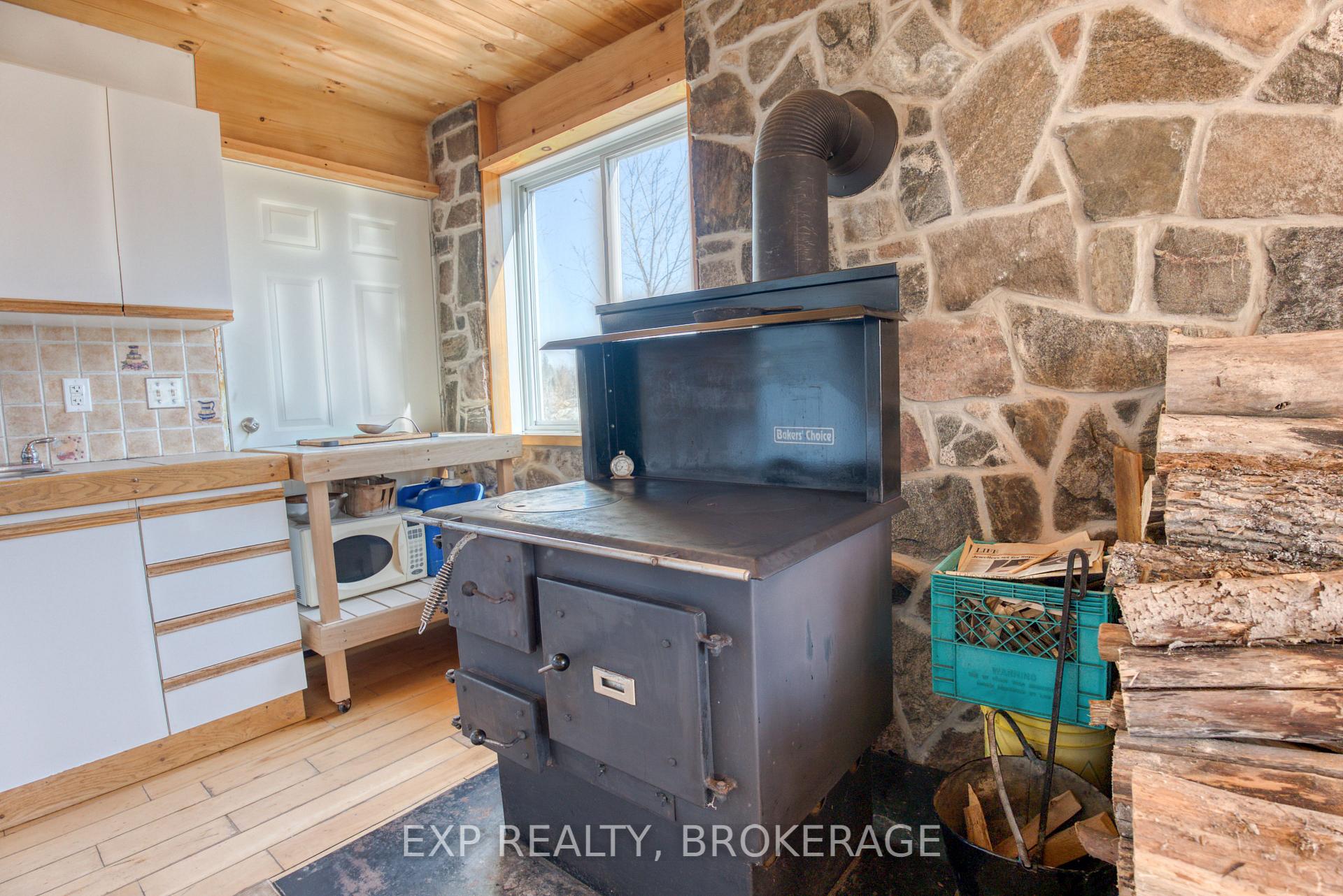 Photo 8 of 1114 McLean Road, Frontenac, Frontenac Centre — HOMEH