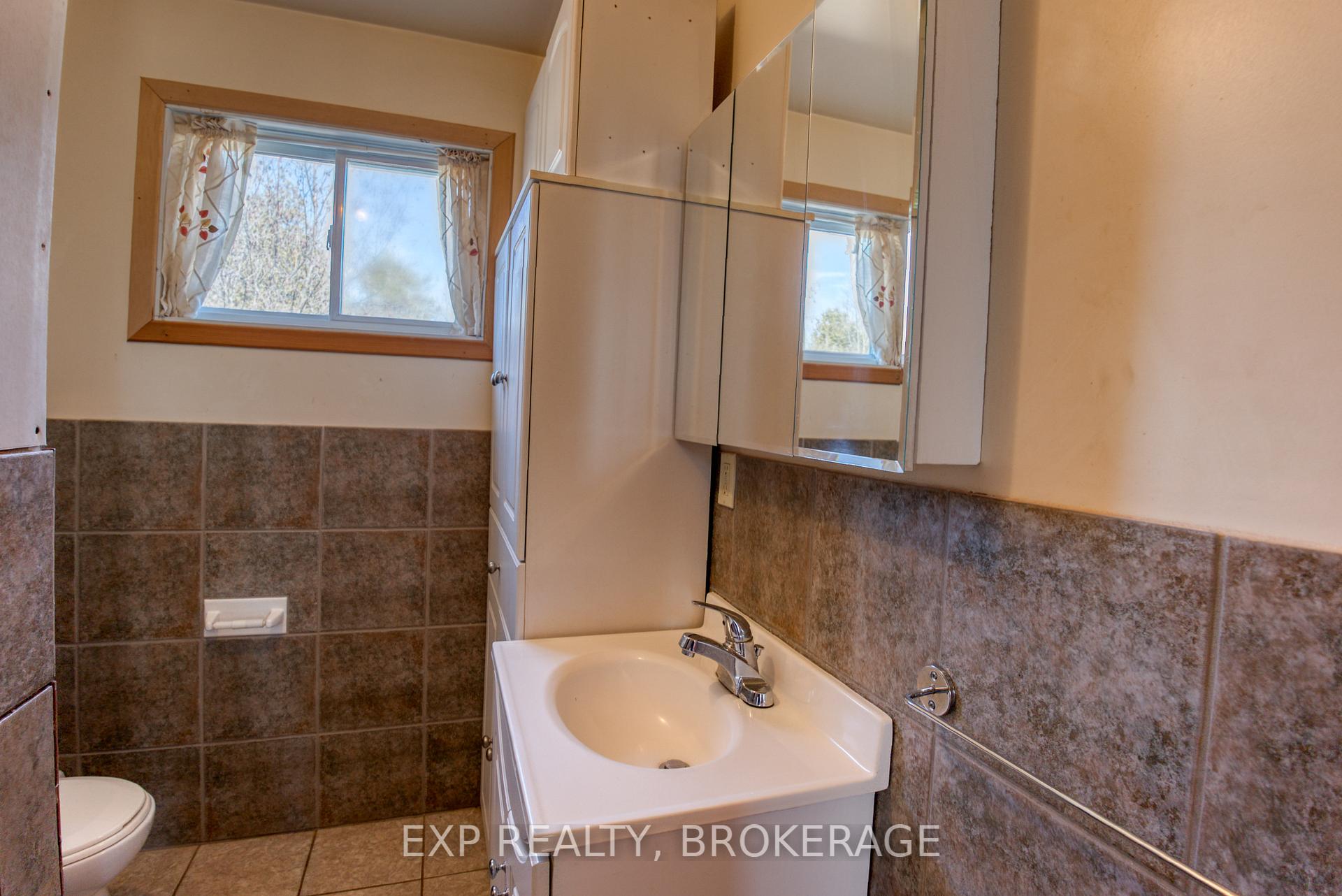 Photo 12 of 1114 McLean Road, Frontenac, Frontenac Centre — HOMEH