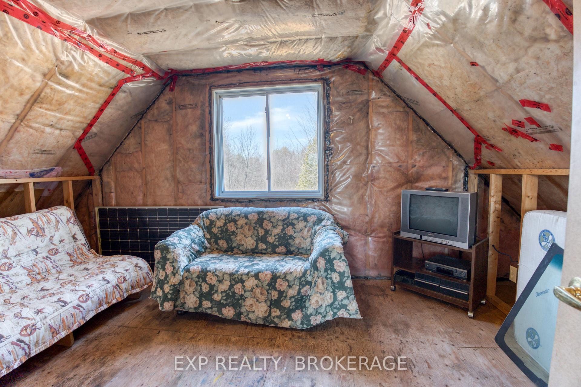 Photo 21 of 1114 McLean Road, Frontenac, Frontenac Centre — HOMEH