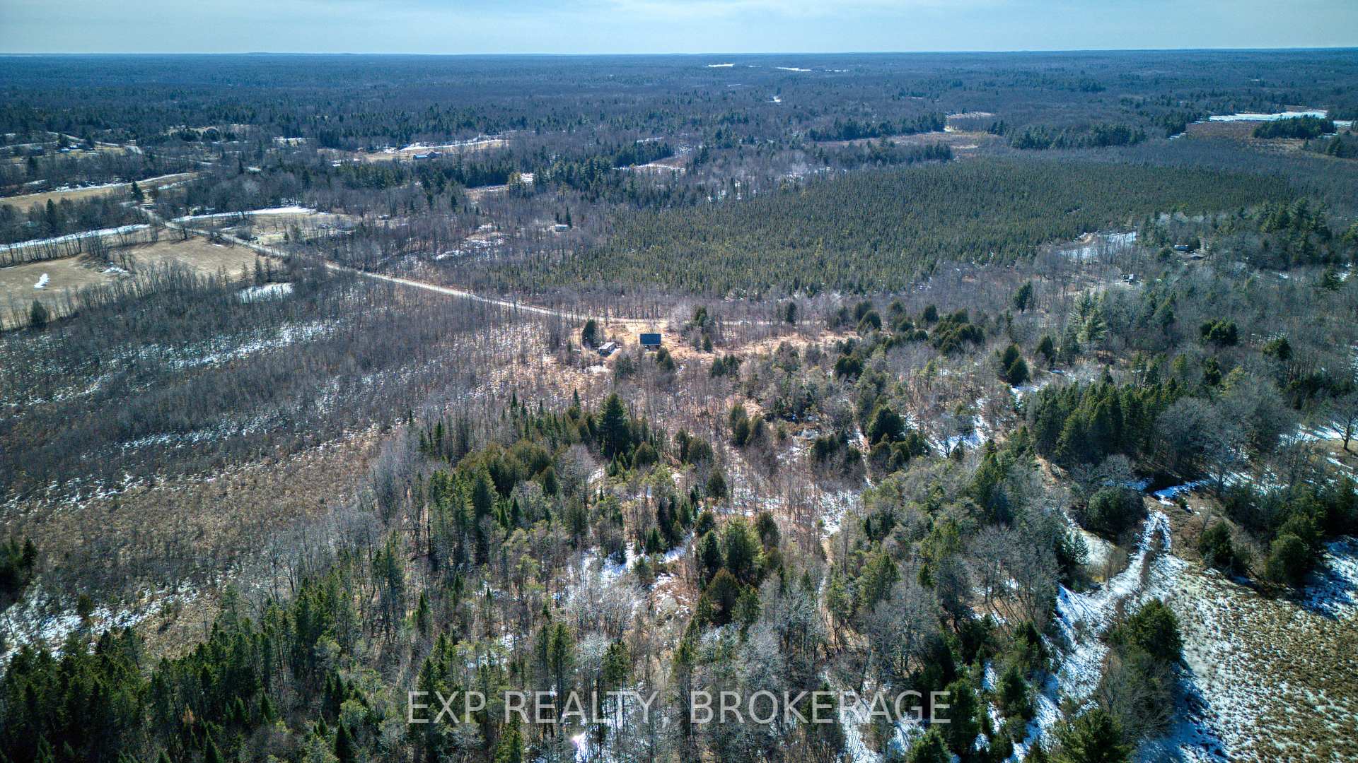 Photo 32 of 1114 McLean Road, Frontenac, Frontenac Centre — HOMEH