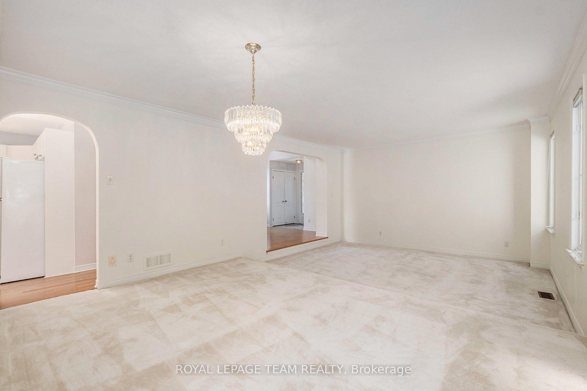 Photo 3 of 239 Markland Crescent, Ottawa, Barrhaven East — HOMEH