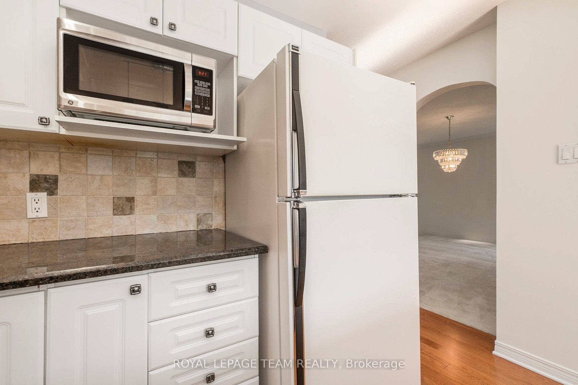 Photo 16 of 239 Markland Crescent, Ottawa, Barrhaven East — HOMEH