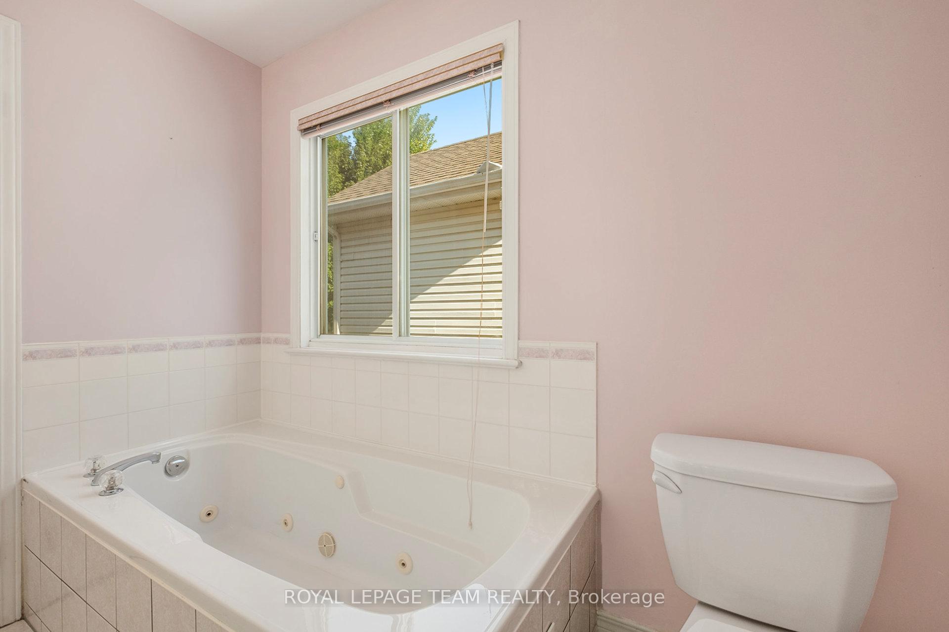 Photo 25 of 239 Markland Crescent, Ottawa, Barrhaven East — HOMEH
