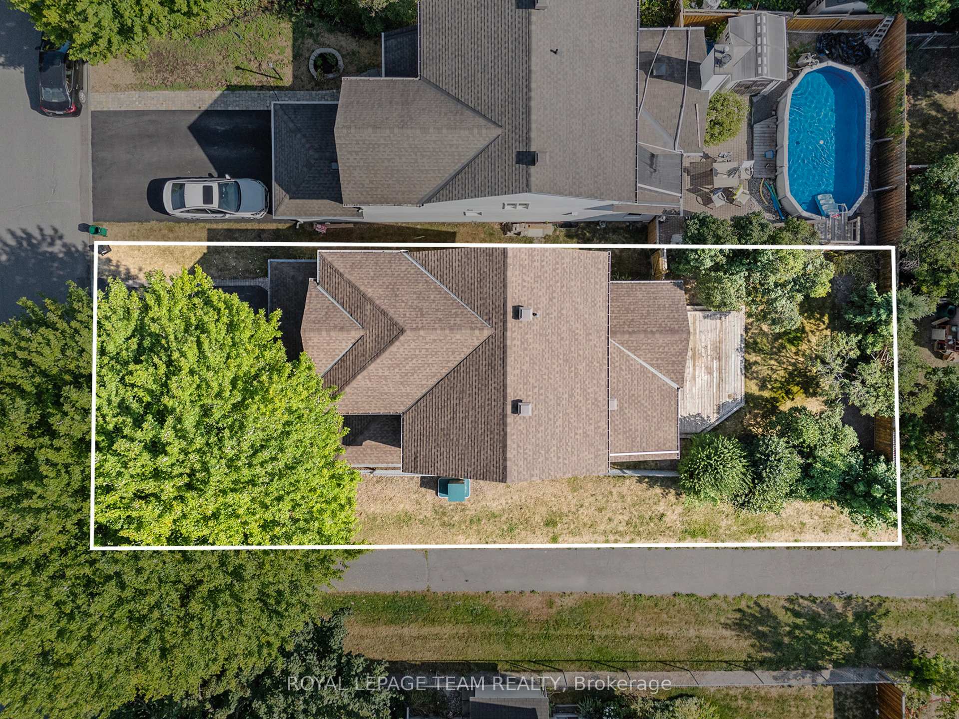 Photo 33 of 239 Markland Crescent, Ottawa, Barrhaven East — HOMEH
