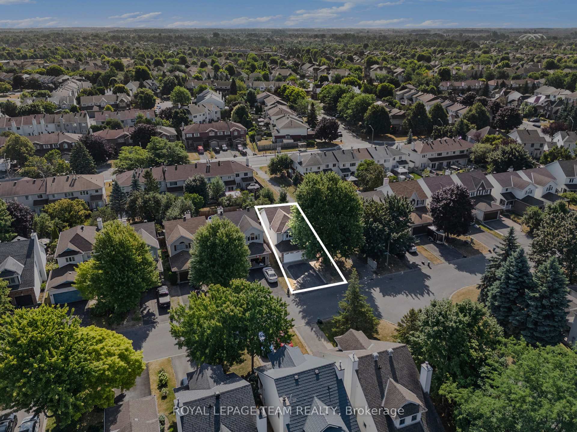 Photo 37 of 239 Markland Crescent, Ottawa, Barrhaven East — HOMEH