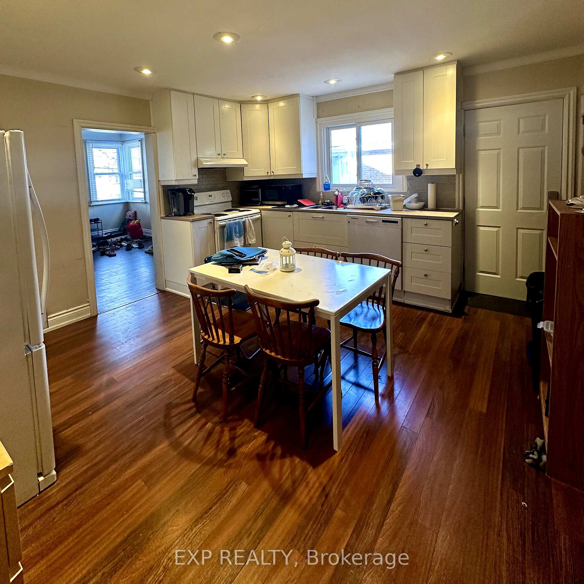 Photo 9 of 215 Emerson Street, Hamilton, Ainslie Wood — HOMEH