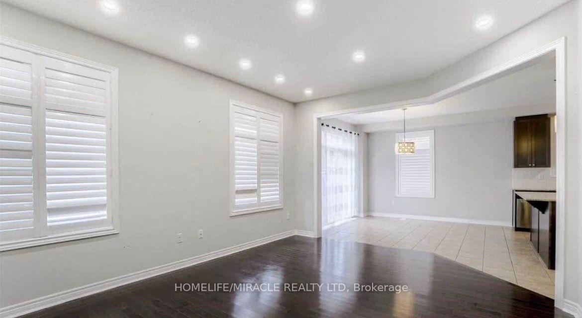 Photo 6 of 144 George Robinson Drive, Brampton, Credit Valley — HOMEH