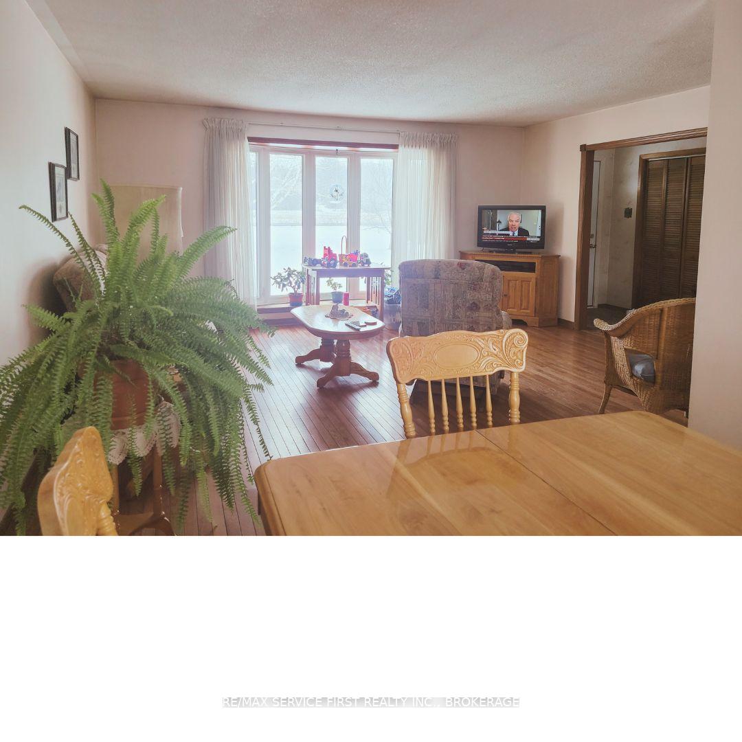 Photo 3 of 5196 Petworth Road, Frontenac, Frontenac South — HOMEH