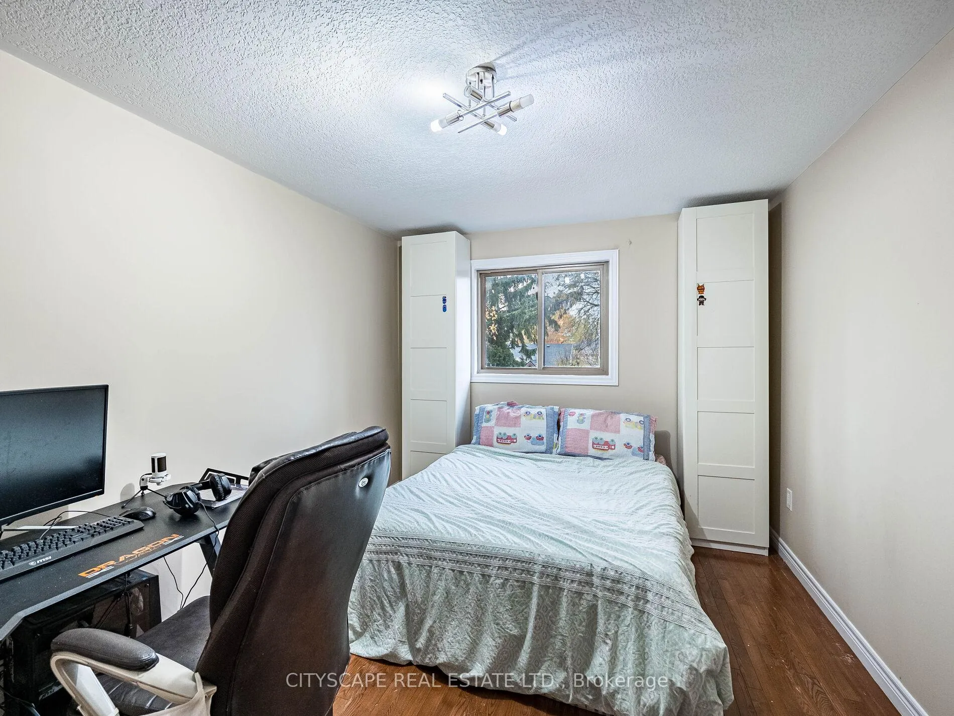 Photo 22 of 22 Jones Street, Hamilton, Strathcona — HOMEH