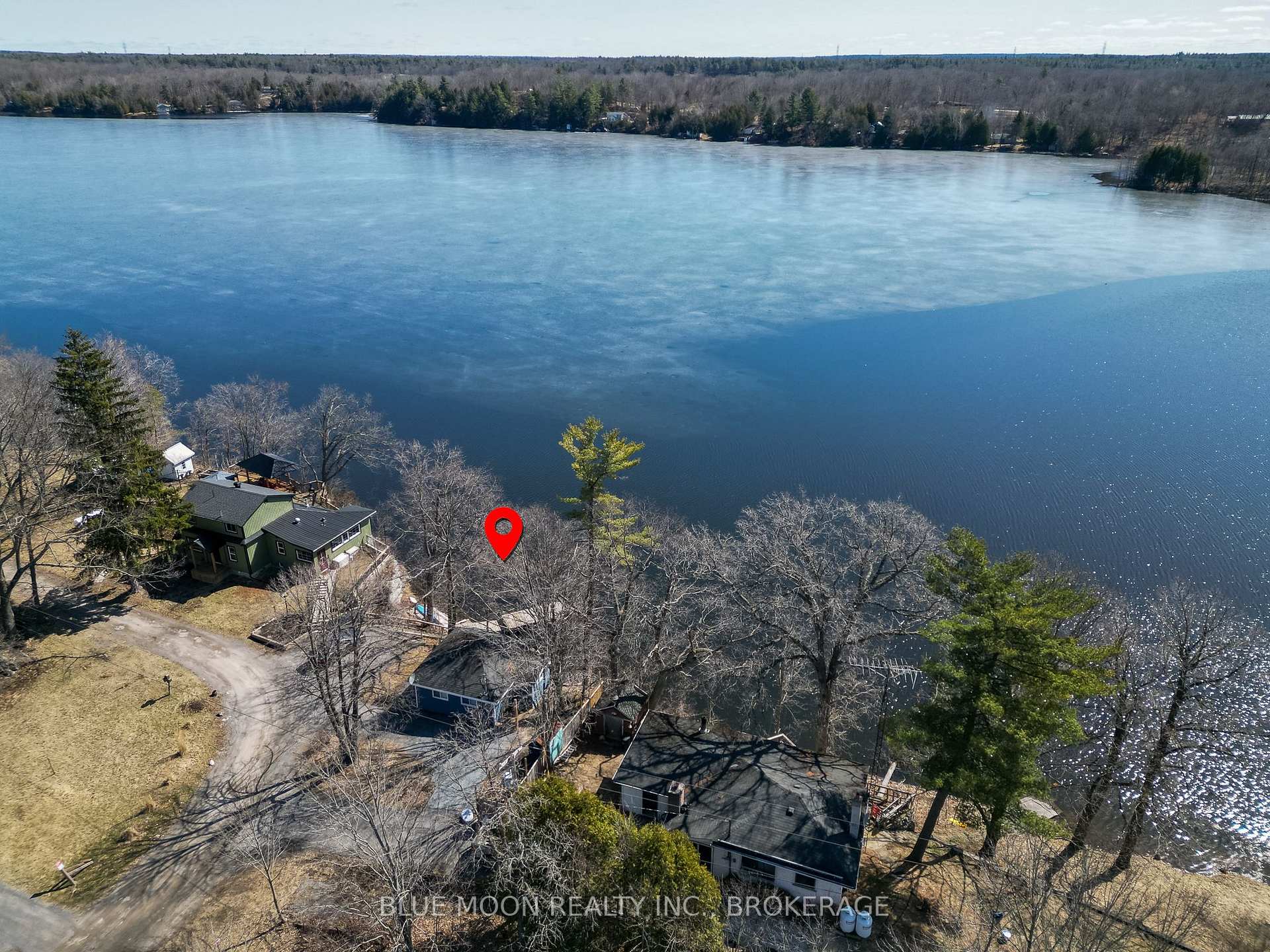 Photo 1 of 1004 Masonville Lane, Frontenac, Frontenac South — HOMEH