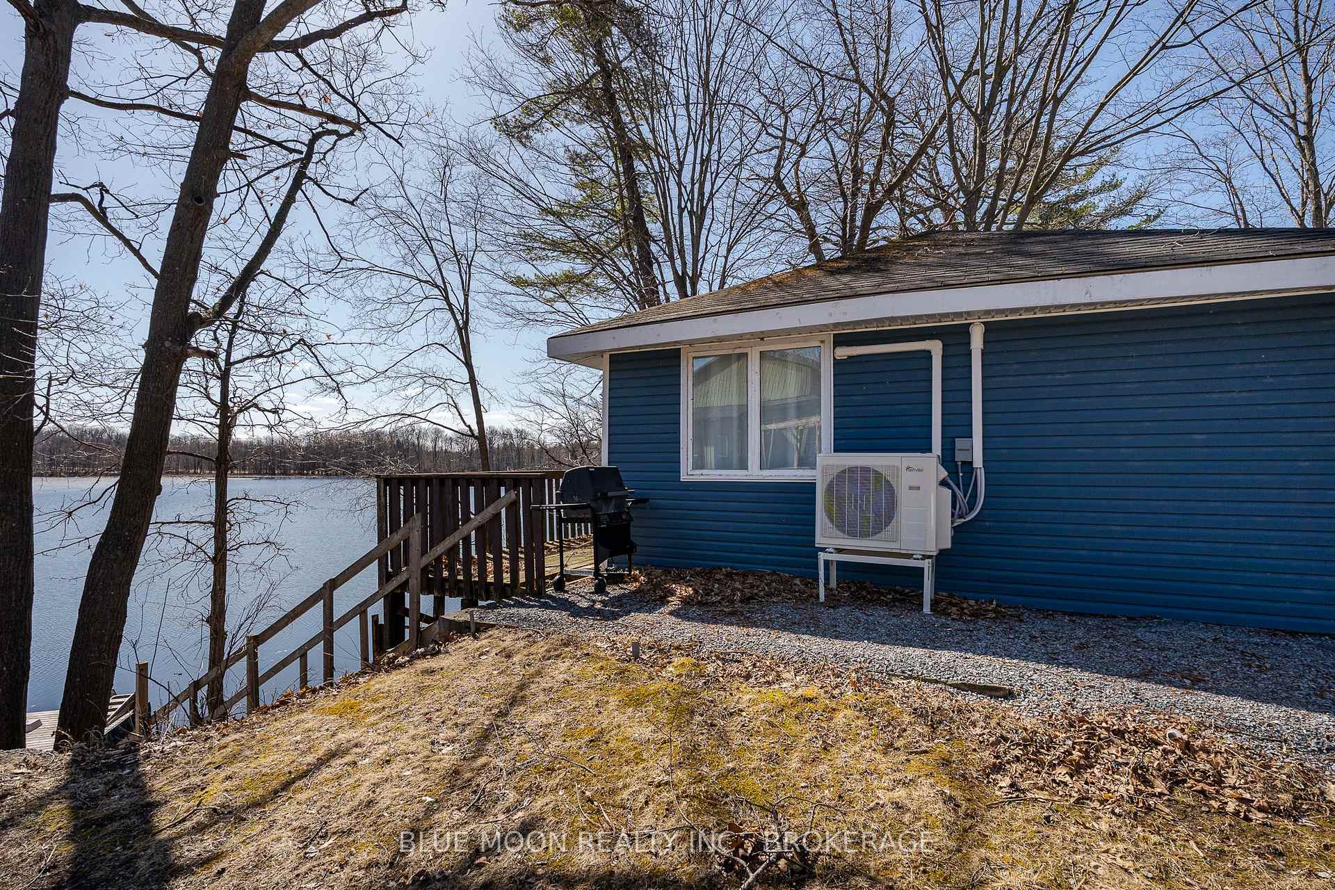 Photo 7 of 1004 Masonville Lane, Frontenac, Frontenac South — HOMEH