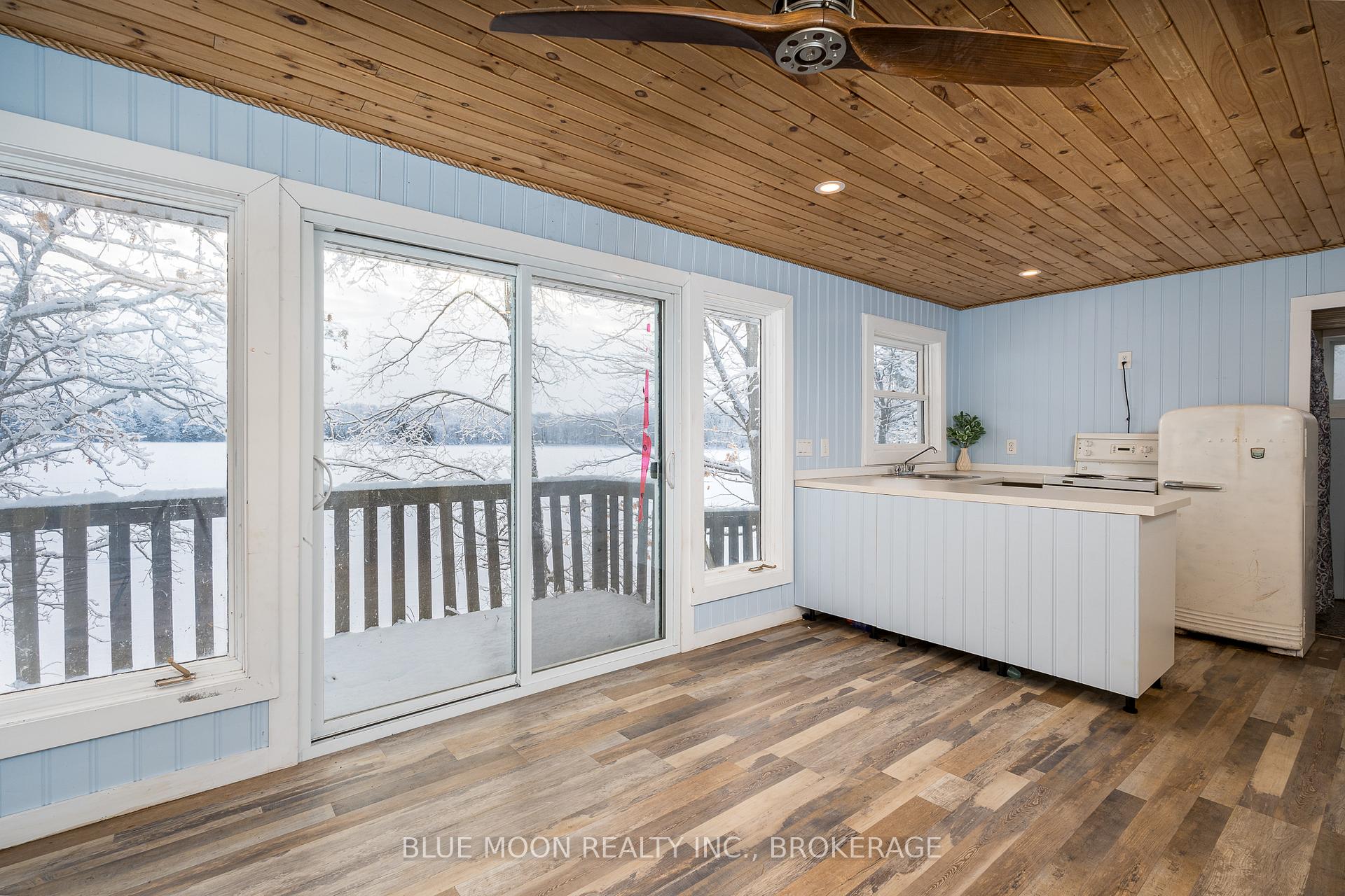 Photo 12 of 1004 Masonville Lane, Frontenac, Frontenac South — HOMEH