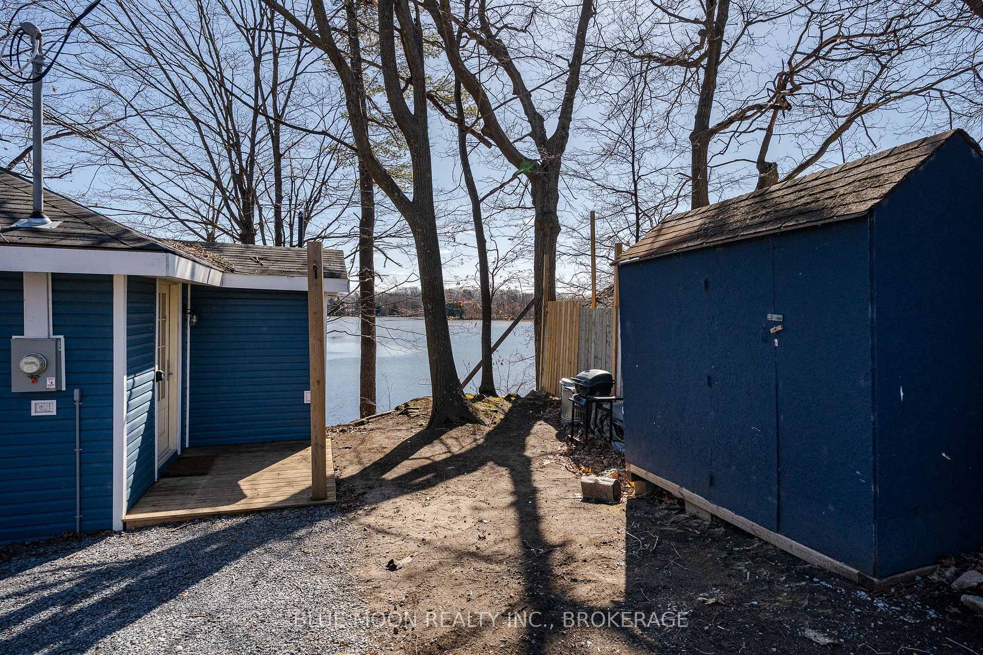 Photo 17 of 1004 Masonville Lane, Frontenac, Frontenac South — HOMEH