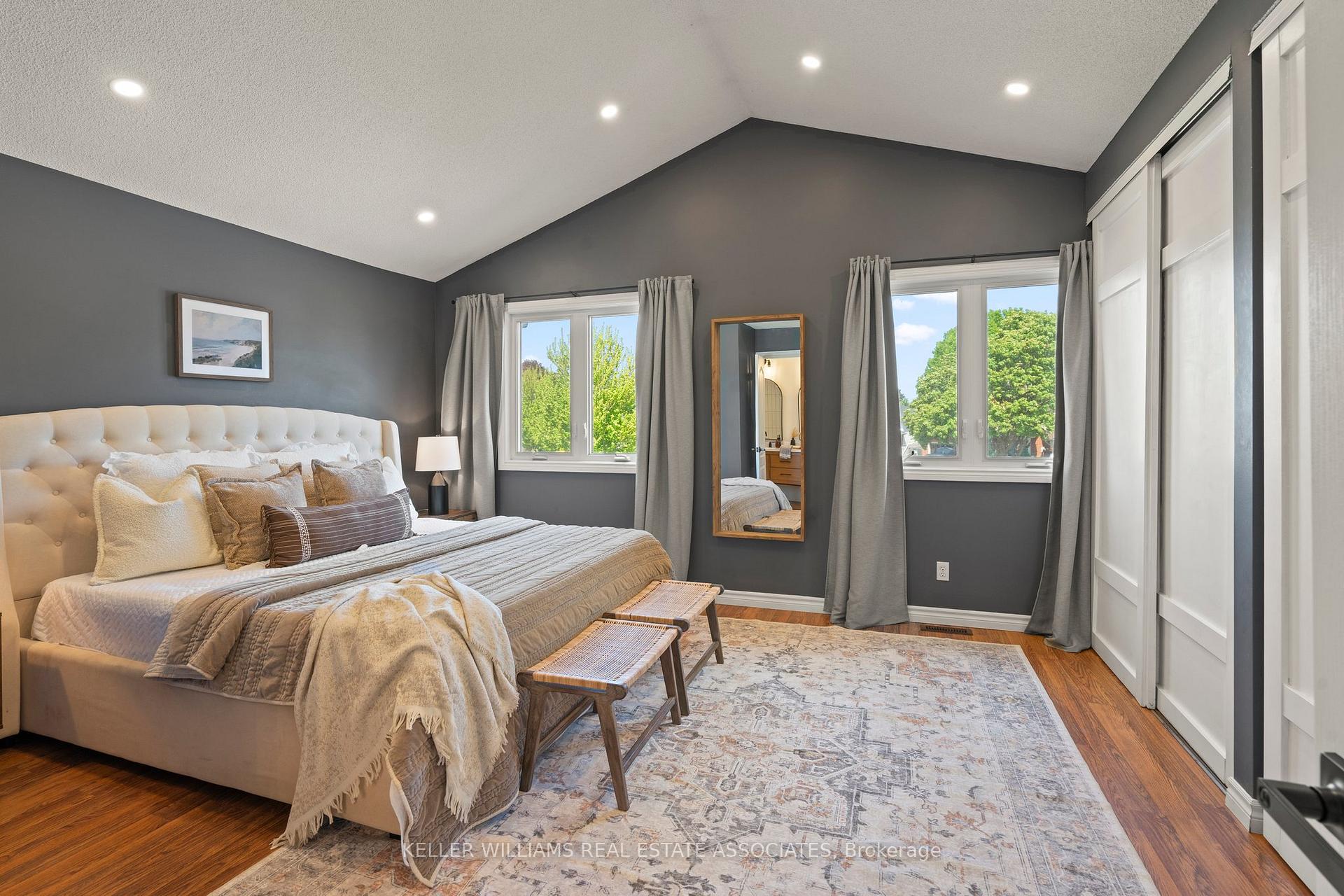 Photo 22 of 19 Soper Court, Clarington, Bowmanville — HOMEH