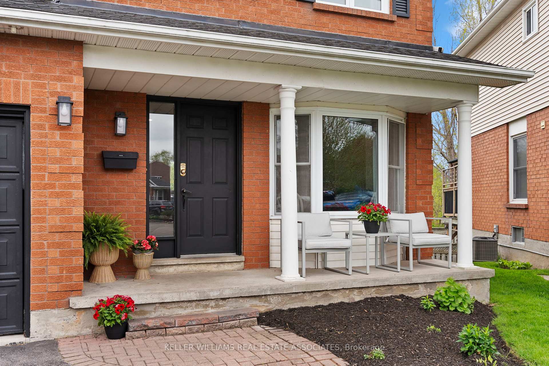 Photo 40 of 19 Soper Court, Clarington, Bowmanville — HOMEH