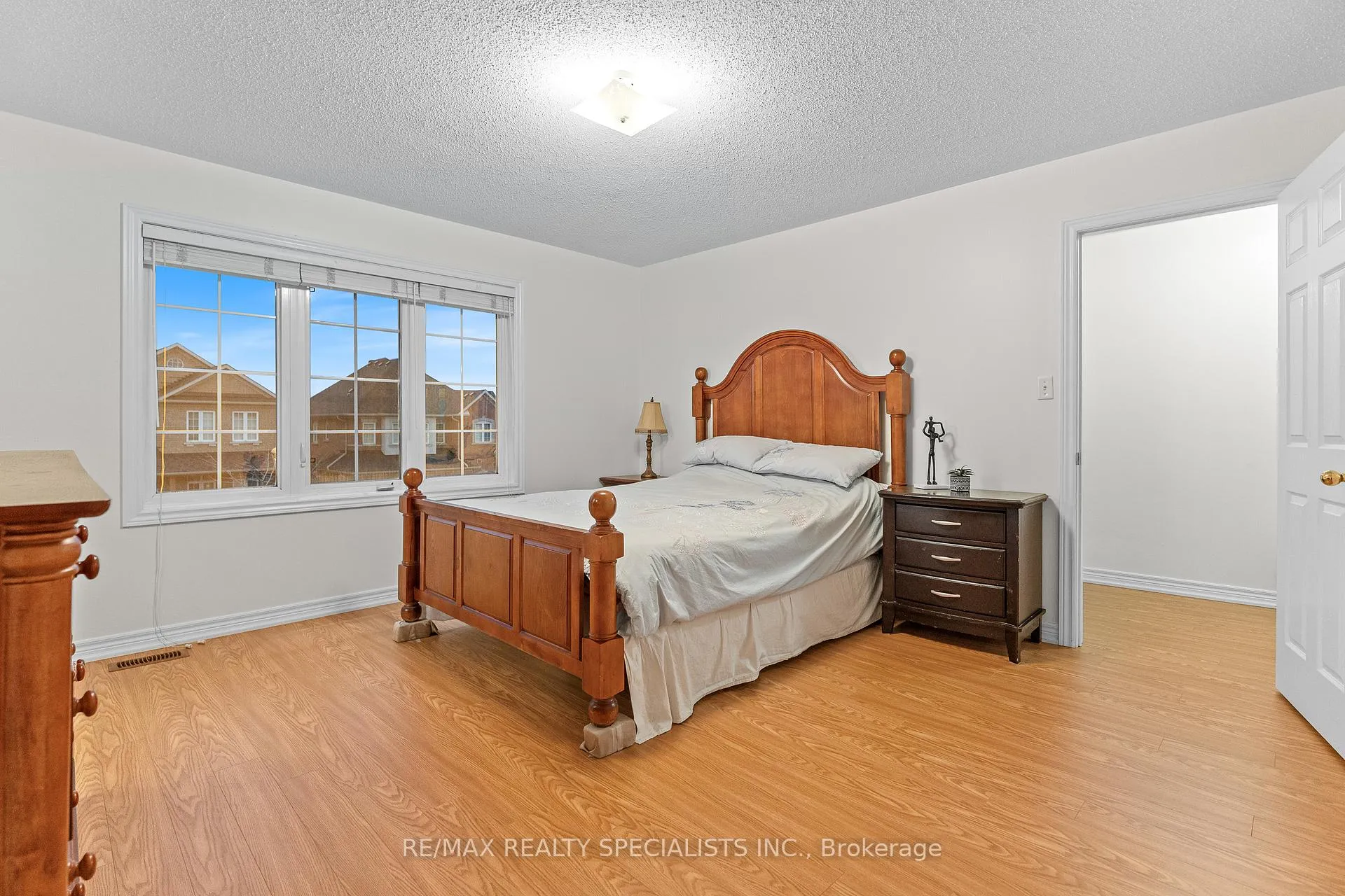 Photo 25 of 6 Niceview Drive, Brampton, Sandringham-Wellington — HOMEH