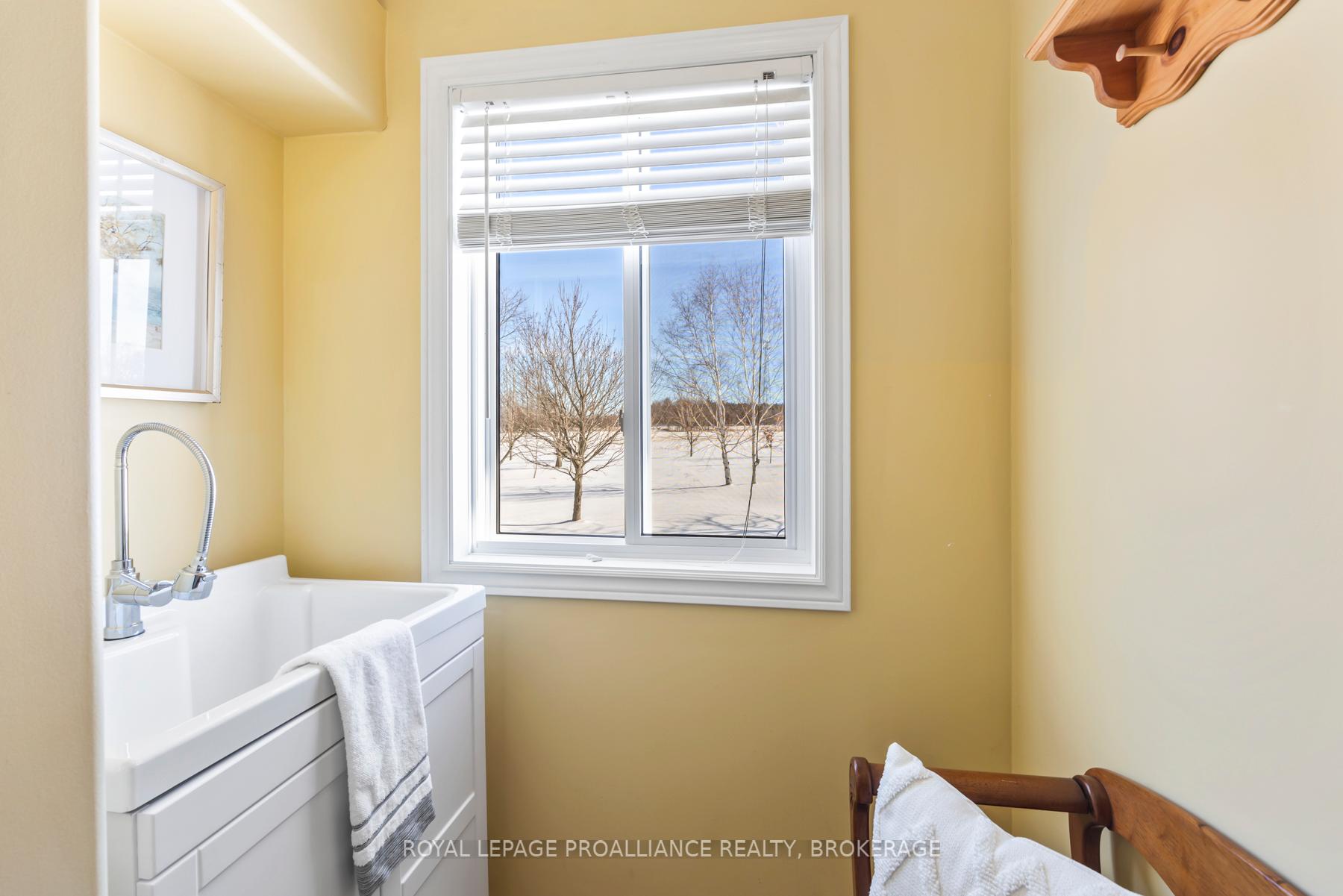 Photo 16 of 4214 Duff Road W, Frontenac, Frontenac South — HOMEH